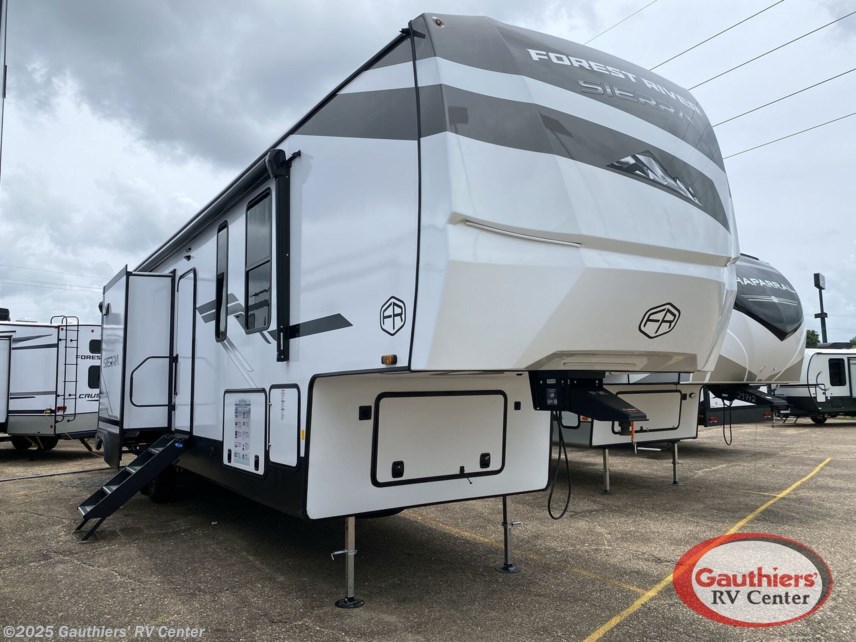 New 2025 Forest River Sierra 3550BH available in Scott, Louisiana