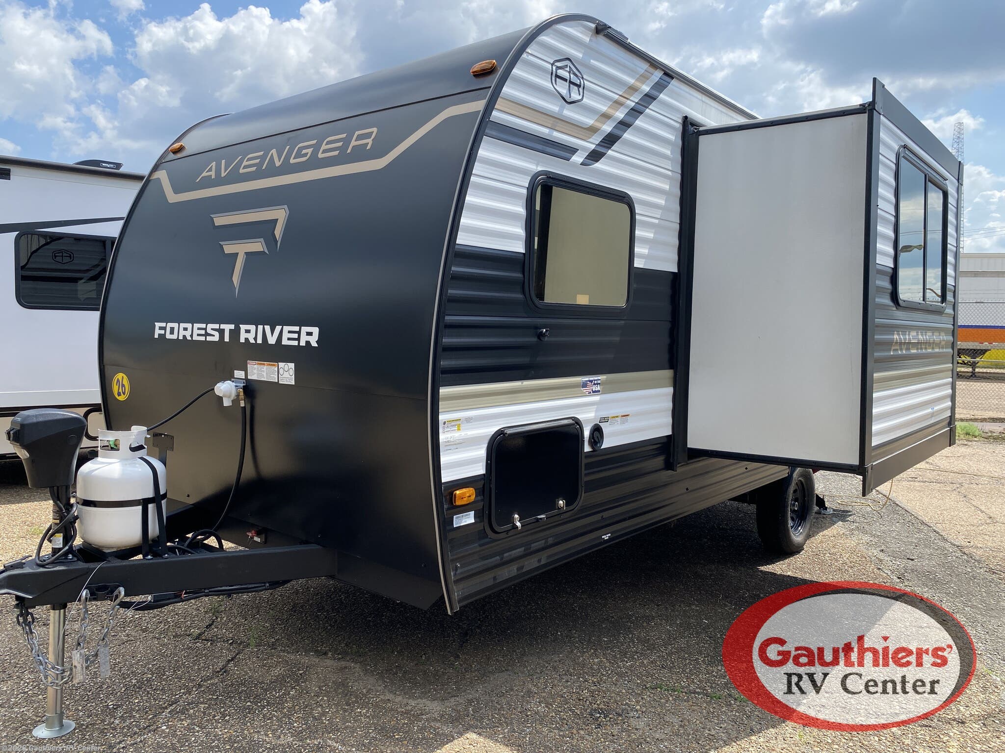 2026 Avenger LT 17BHS by Prime Time from Gauthiers' RV Center in Scott, Louisiana