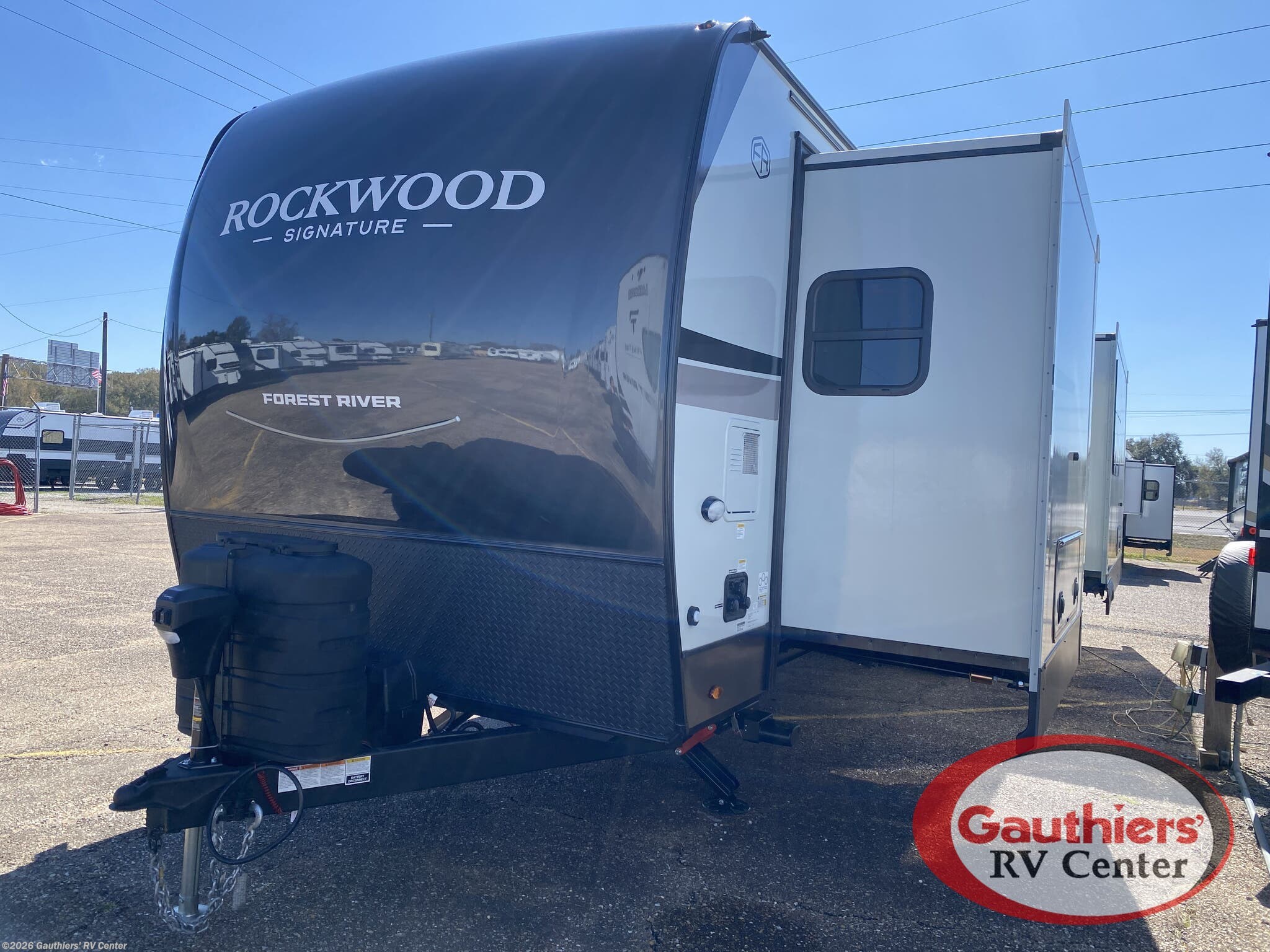 2026 Rockwood Signature 8332SB by Forest River from Gauthiers' RV Center in Scott, Louisiana
