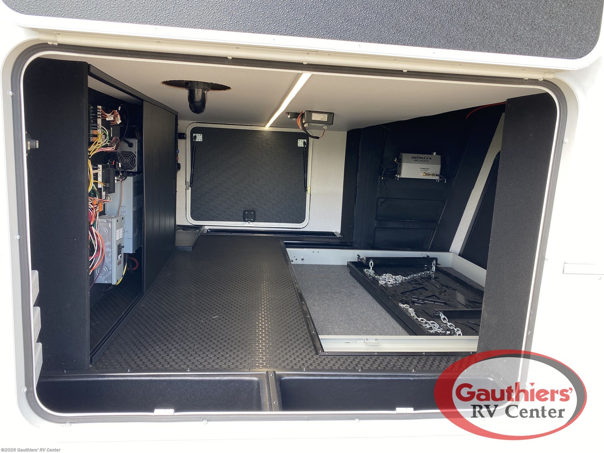 New 2027 Axiom Imperium I2900 available in Scott, Louisiana