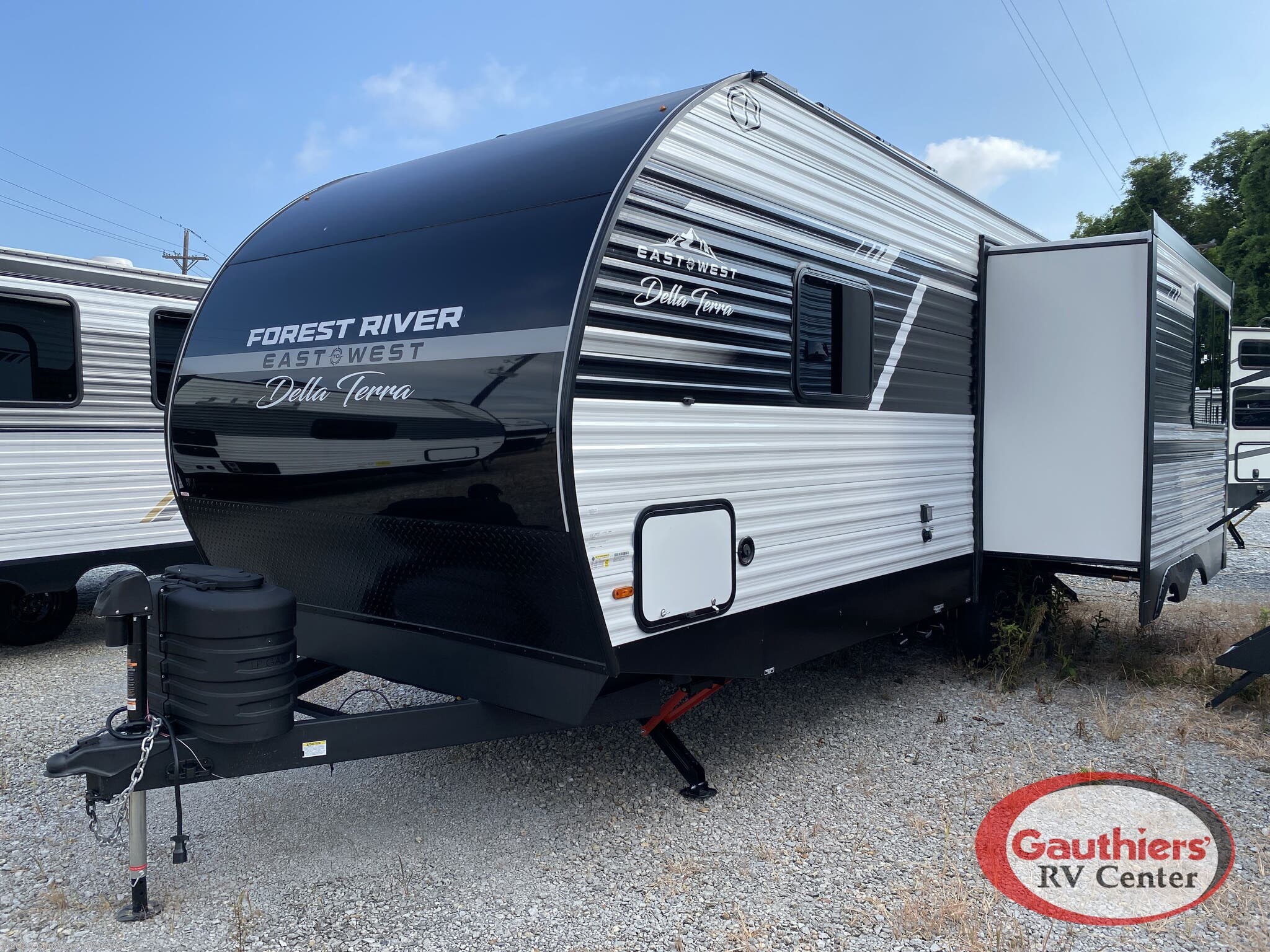 2027 Della Terra 251RD by East to West from Gauthiers' RV Center in Scott, Louisiana