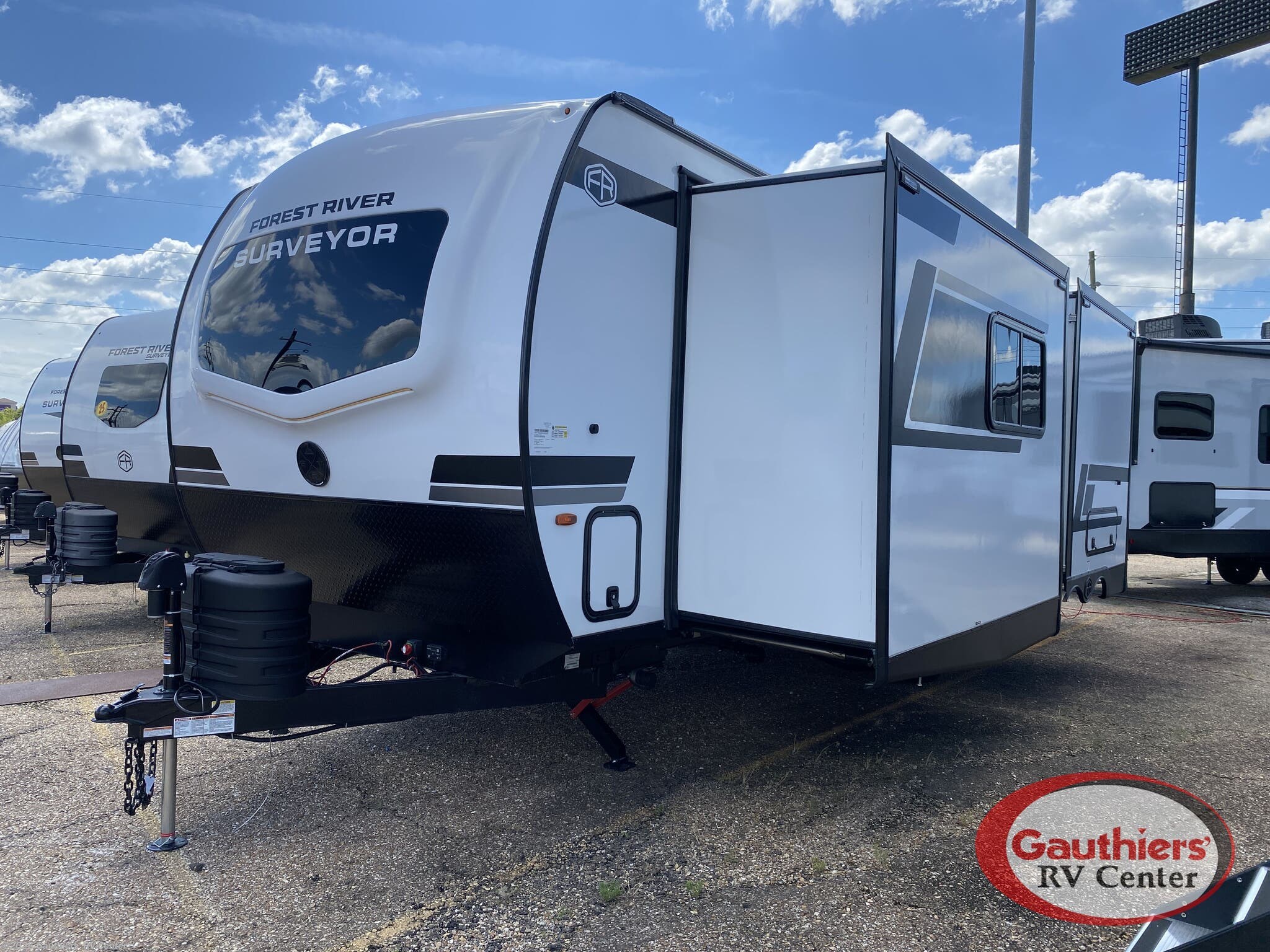 2027 Grand Surveyor 268FKBS by Forest River from Gauthiers' RV Center in Scott, Louisiana