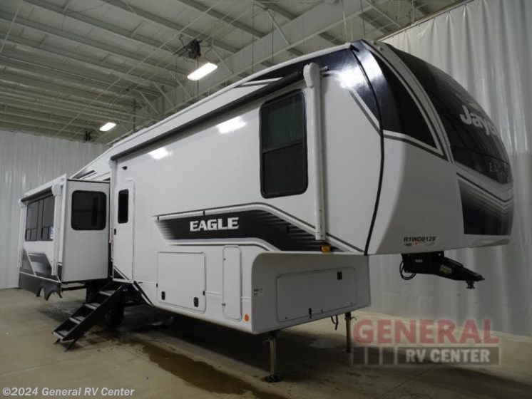 New 2024 Jayco Eagle 321RSTS available in Brownstown Township, Michigan