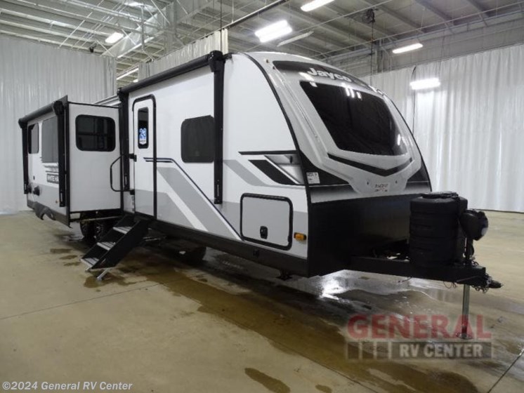 New 2024 Jayco White Hawk 32BH available in Brownstown Township, Michigan