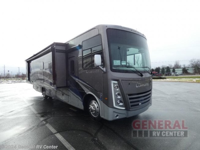 New 2024 Thor Motor Coach Luminate CC35 available in Brownstown Township, Michigan