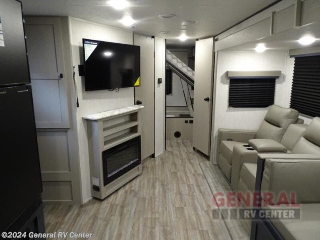 2024 Apex Ultra-Lite 243FKS by Coachmen from General RV Center in Brownstown Township, Michigan