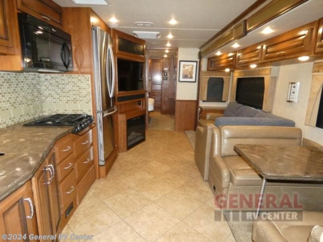 2015 Bounder 35K by Fleetwood from General RV Center in Brownstown Township, Michigan