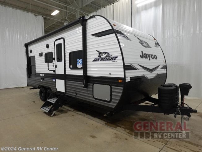 New 2024 Jayco Jay Flight SLX 210QB available in Brownstown Township, Michigan
