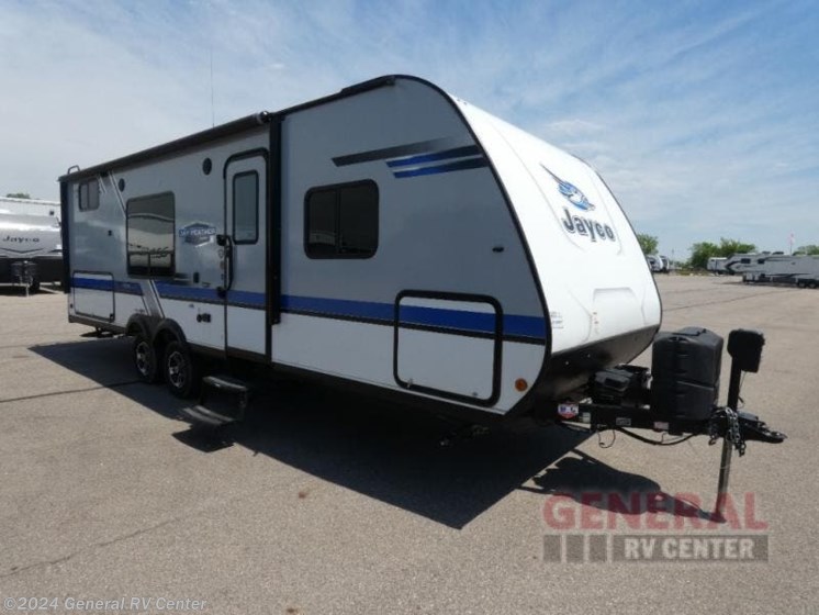 Used 2019 Jayco Jay Feather 23BHM available in Brownstown Township, Michigan