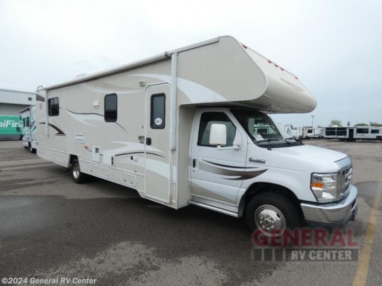 Used 2014 Winnebago Minnie Winnie 31K available in Brownstown Township, Michigan