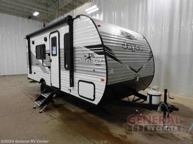 New 2025 Jayco Jay Flight SLX 175FQ available in Brownstown Township, Michigan