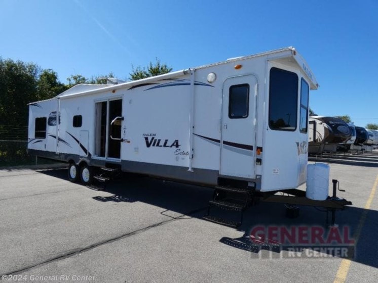 Used 2014 Forest River Salem Villa Series 404FB Estate available in Brownstown Township, Michigan