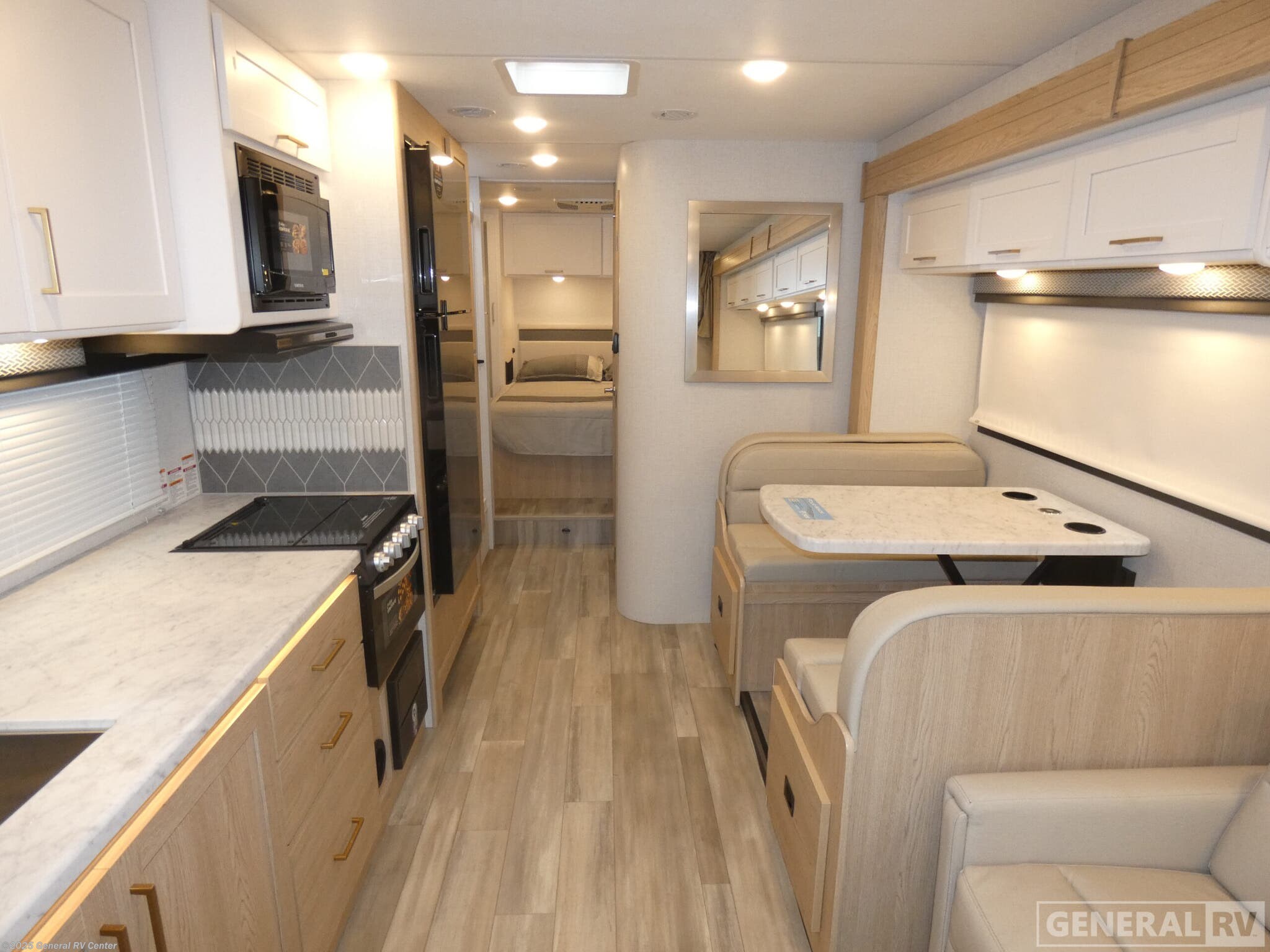 2026 Thor Motor Coach Four Winds 31H - New Class C For Sale by General RV Center in Brownstown Township, Michigan