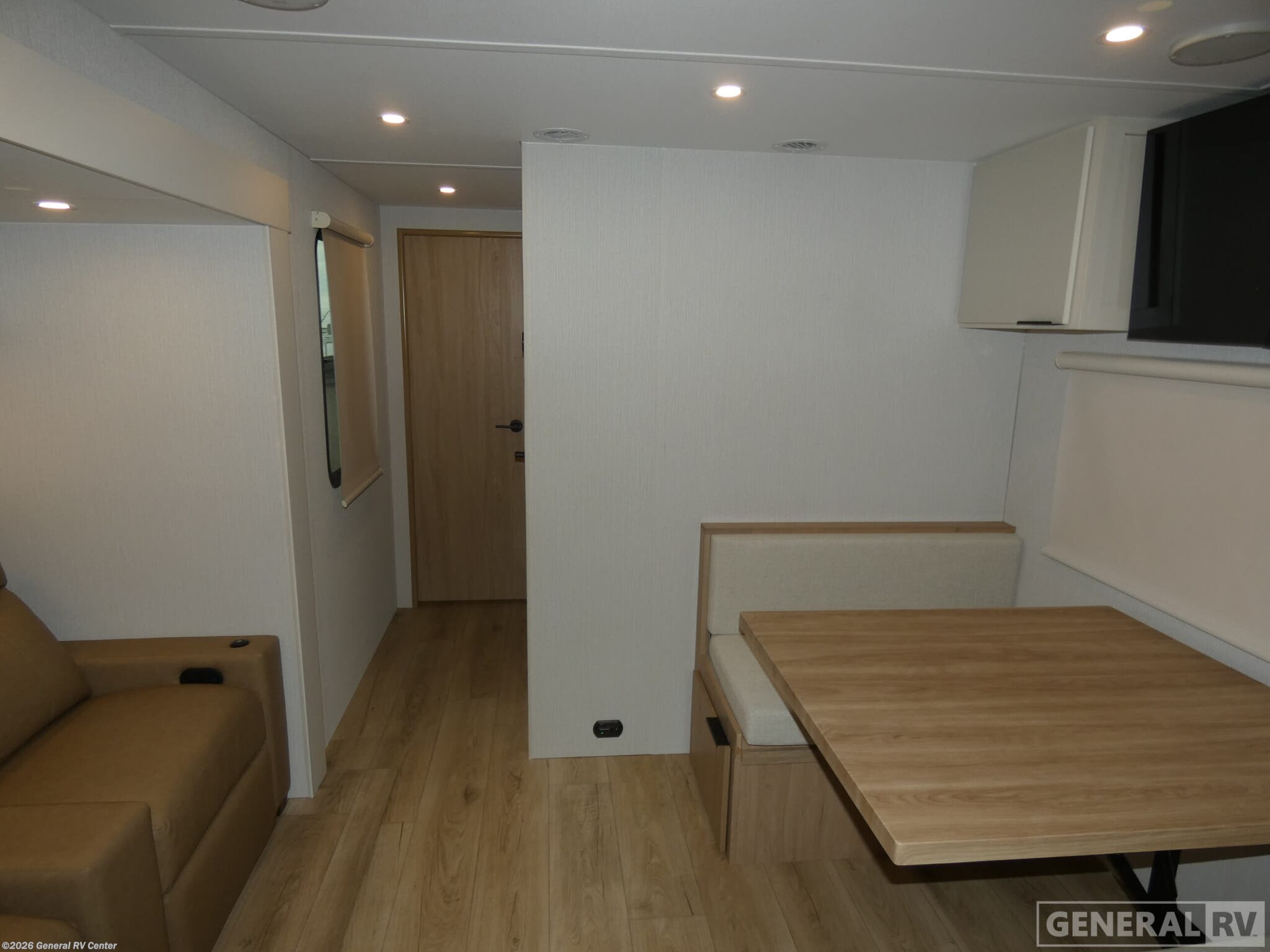 New 2026 Winnebago Thrive 24RKS available in Brownstown Township, Michigan