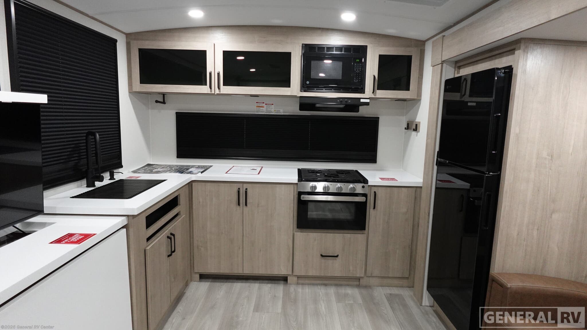 2026 Grand Design Imagine 2700BS - New Travel Trailer For Sale by General RV Center in Brownstown Township, Michigan