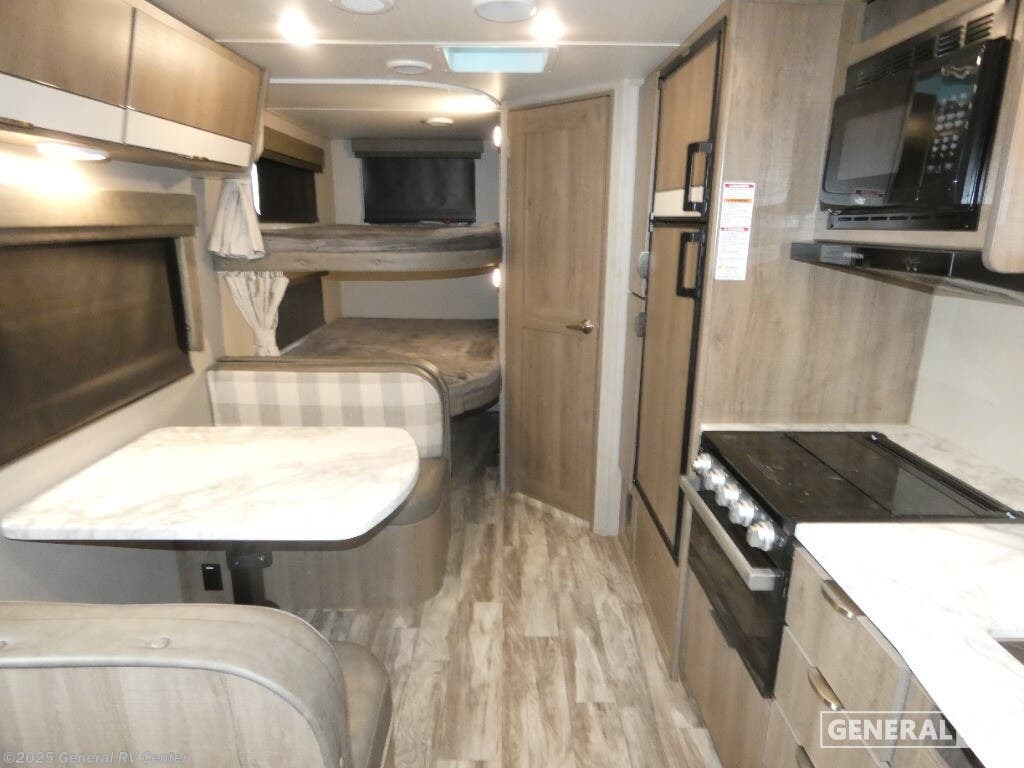 2021 Grand Design Imagine 21BHE - Used Travel Trailer For Sale by General RV Center in Brownstown Township, Michigan