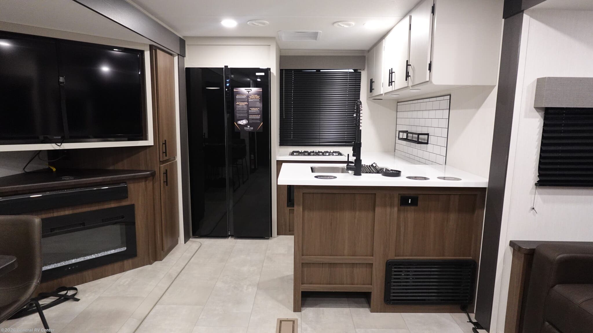 2026 Prime Time LaCrosse 3411RK - New Travel Trailer For Sale by General RV Center in Brownstown Township, Michigan