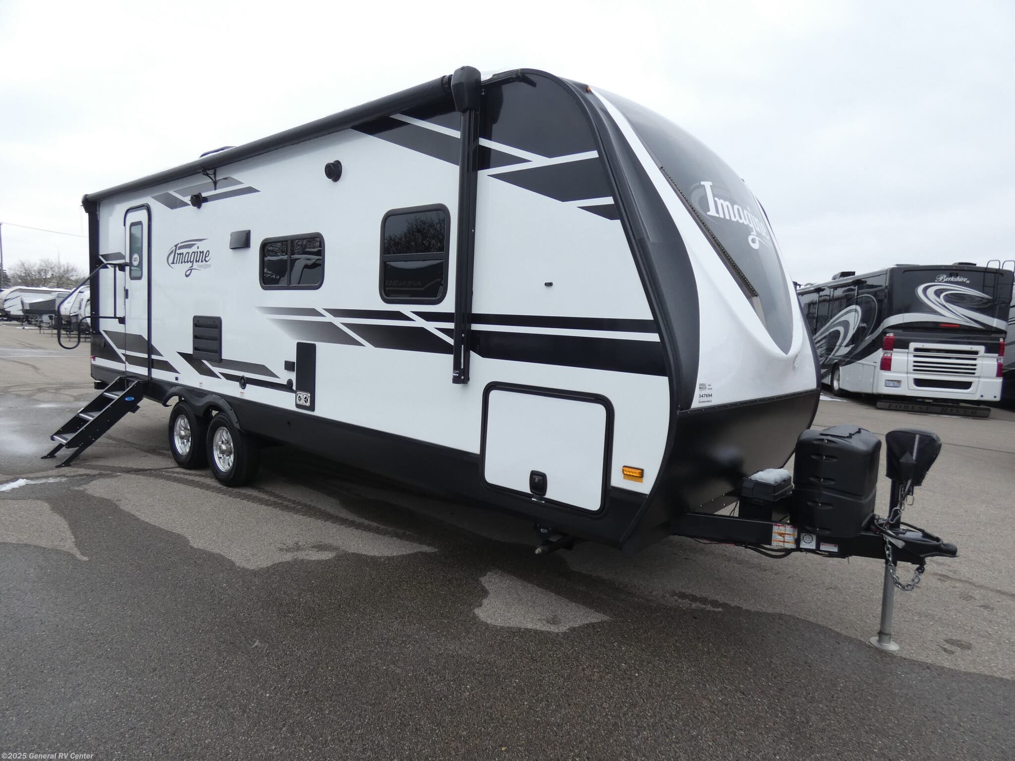 Used 2020 Grand Design Imagine 2600RB-1SL available in Brownstown Township, Michigan