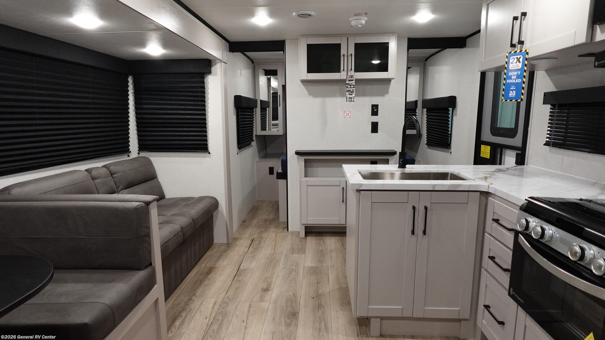 New 2026 Jayco FEATHER 26BHSL available in Brownstown Township, Michigan