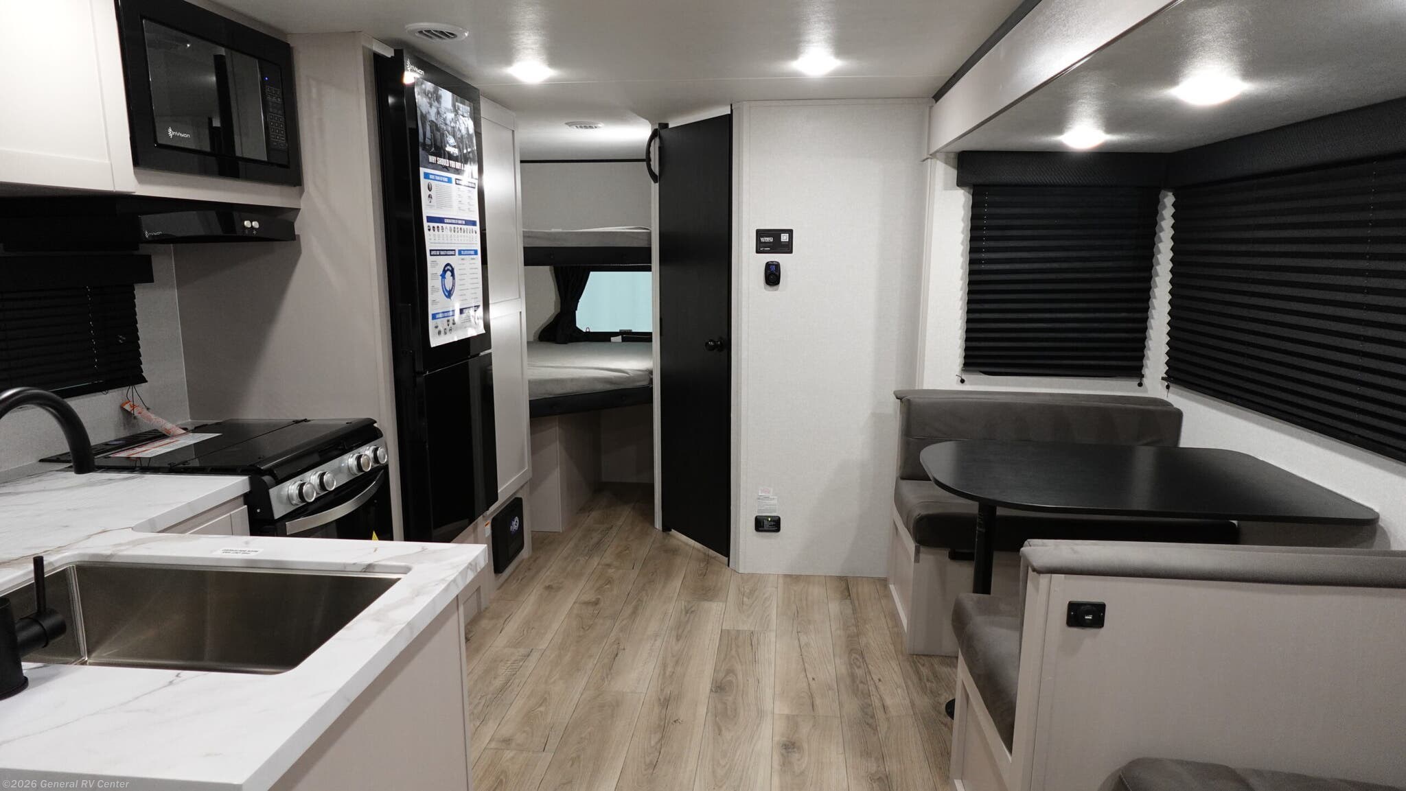2026 Jayco FEATHER 26BHSL - New Travel Trailer For Sale by General RV Center in Brownstown Township, Michigan