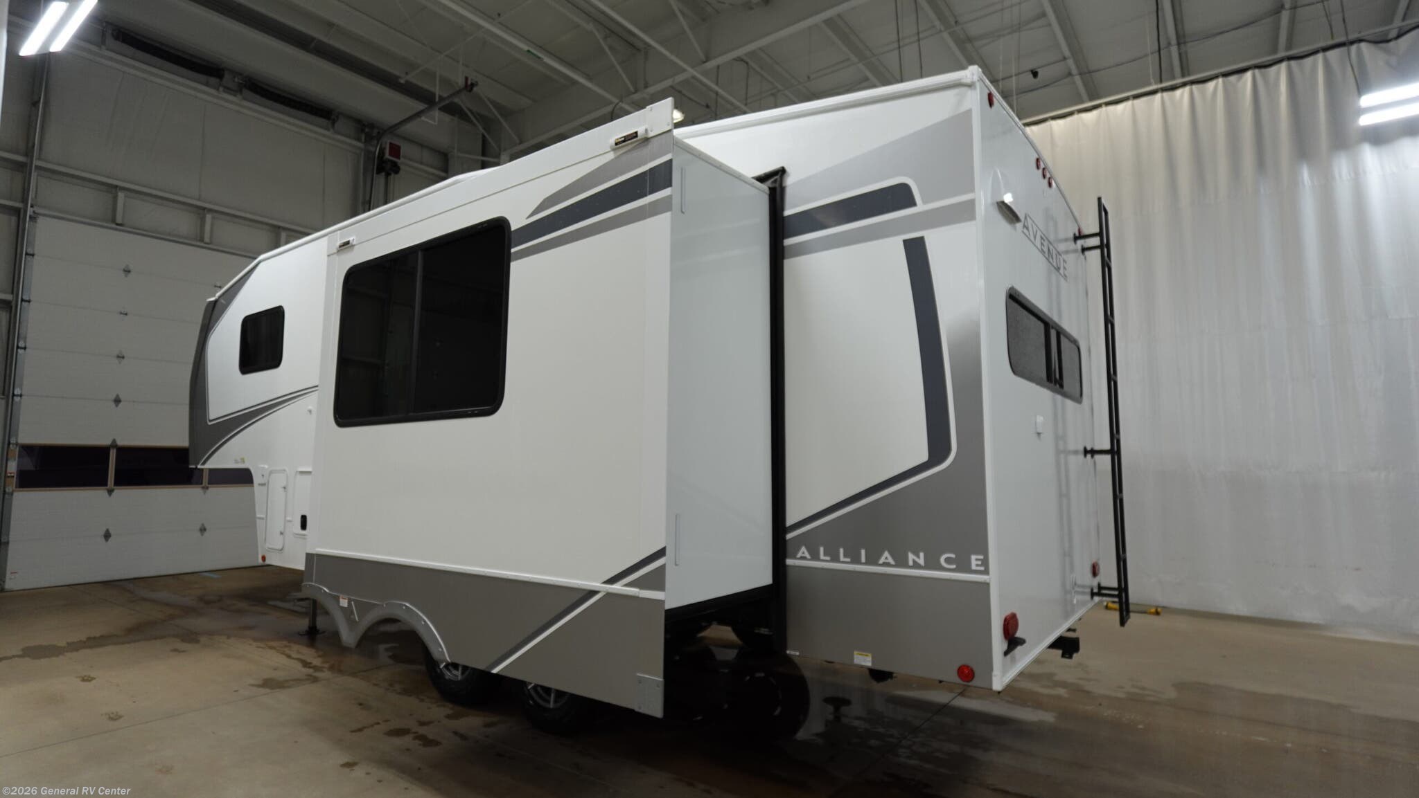 2026 Avenue 23ML by Alliance RV from General RV Center in Brownstown Township, Michigan