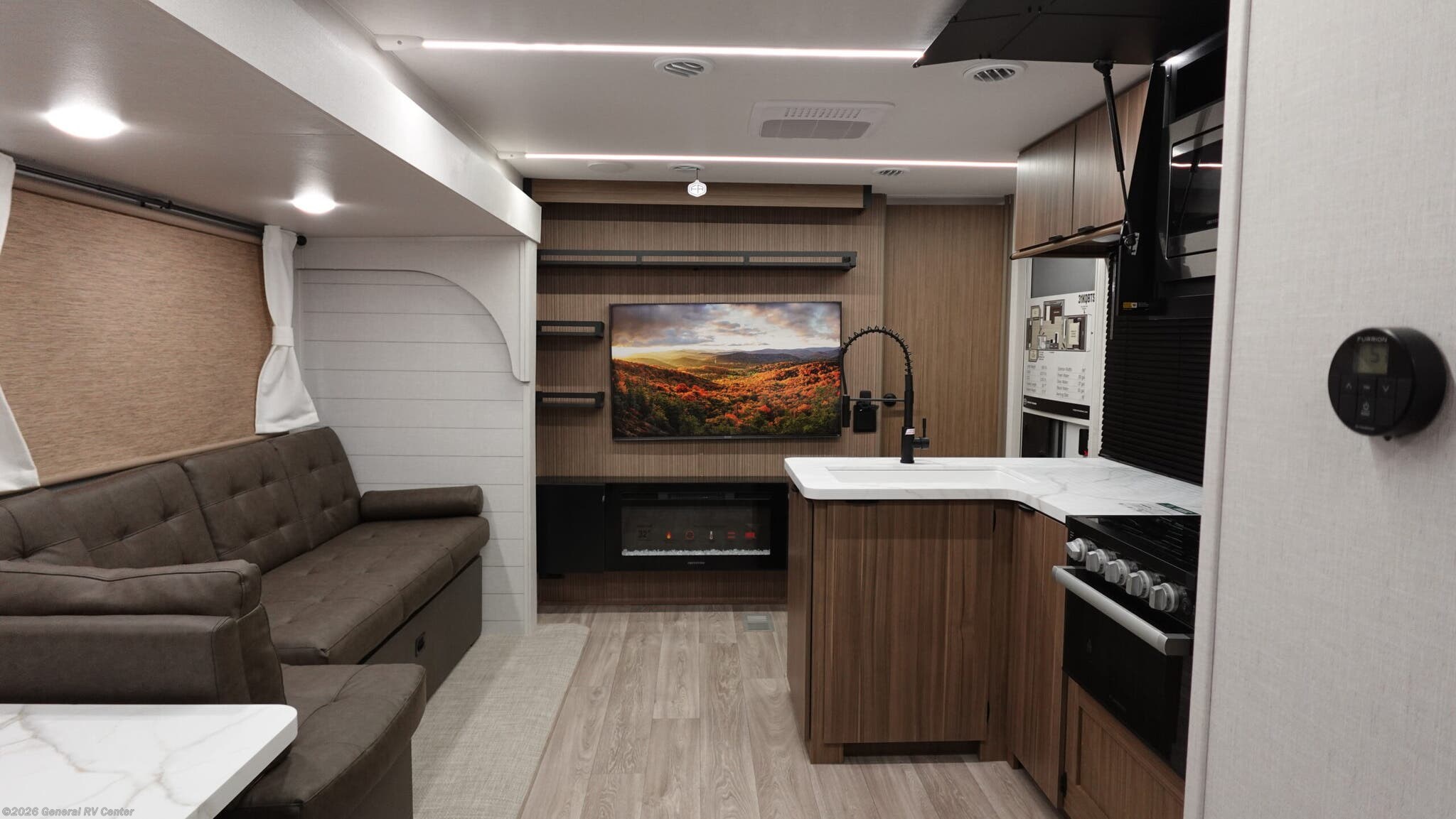 New 2026 Forest River Wildwood 31KQBTS available in Brownstown Township, Michigan