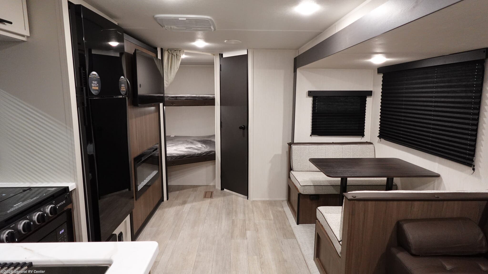 2026 Prime Time Avenger 26DBS - New Travel Trailer For Sale by General RV Center in Brownstown Township, Michigan