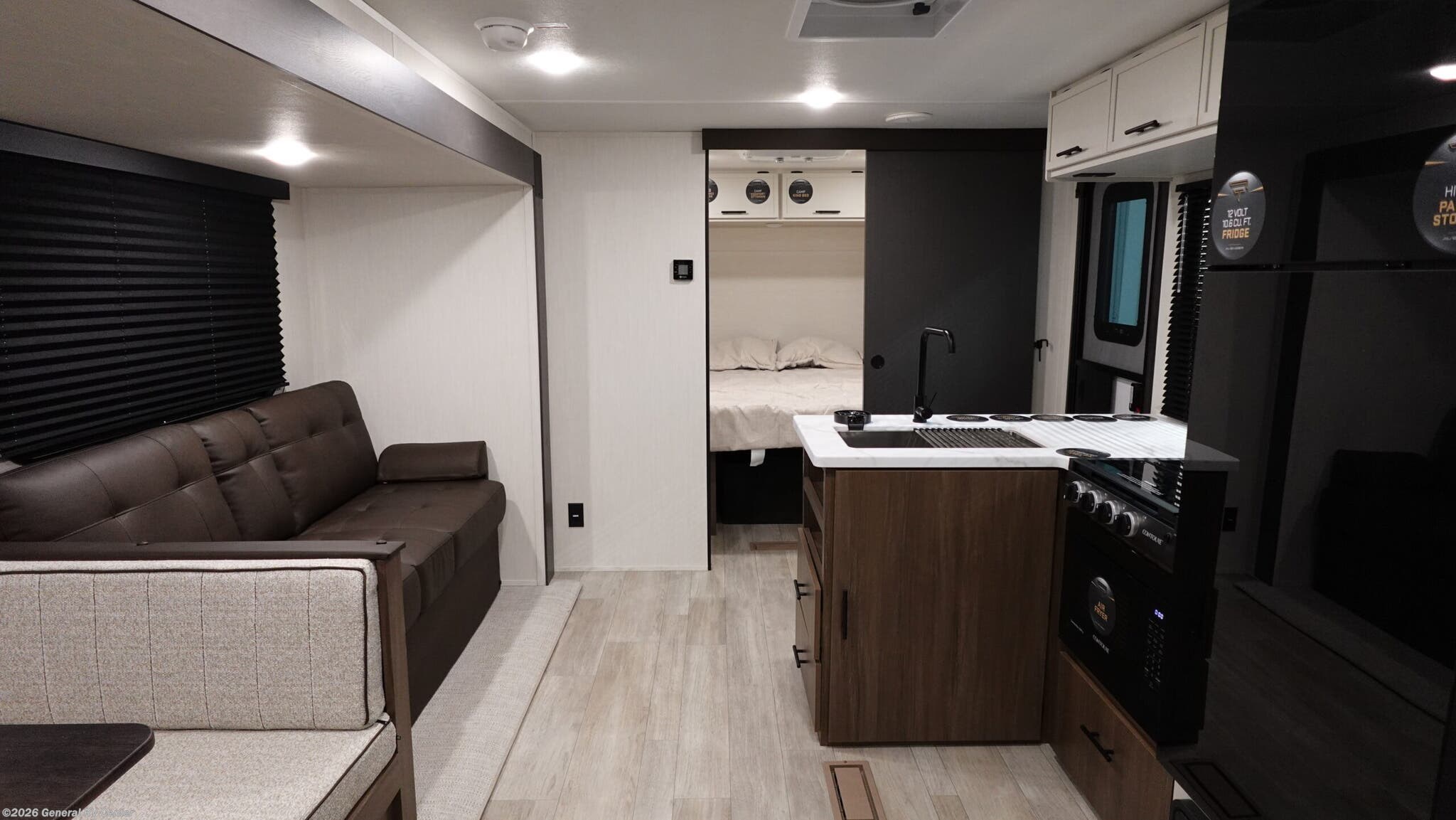 New 2026 Prime Time Avenger 26DBS available in Brownstown Township, Michigan