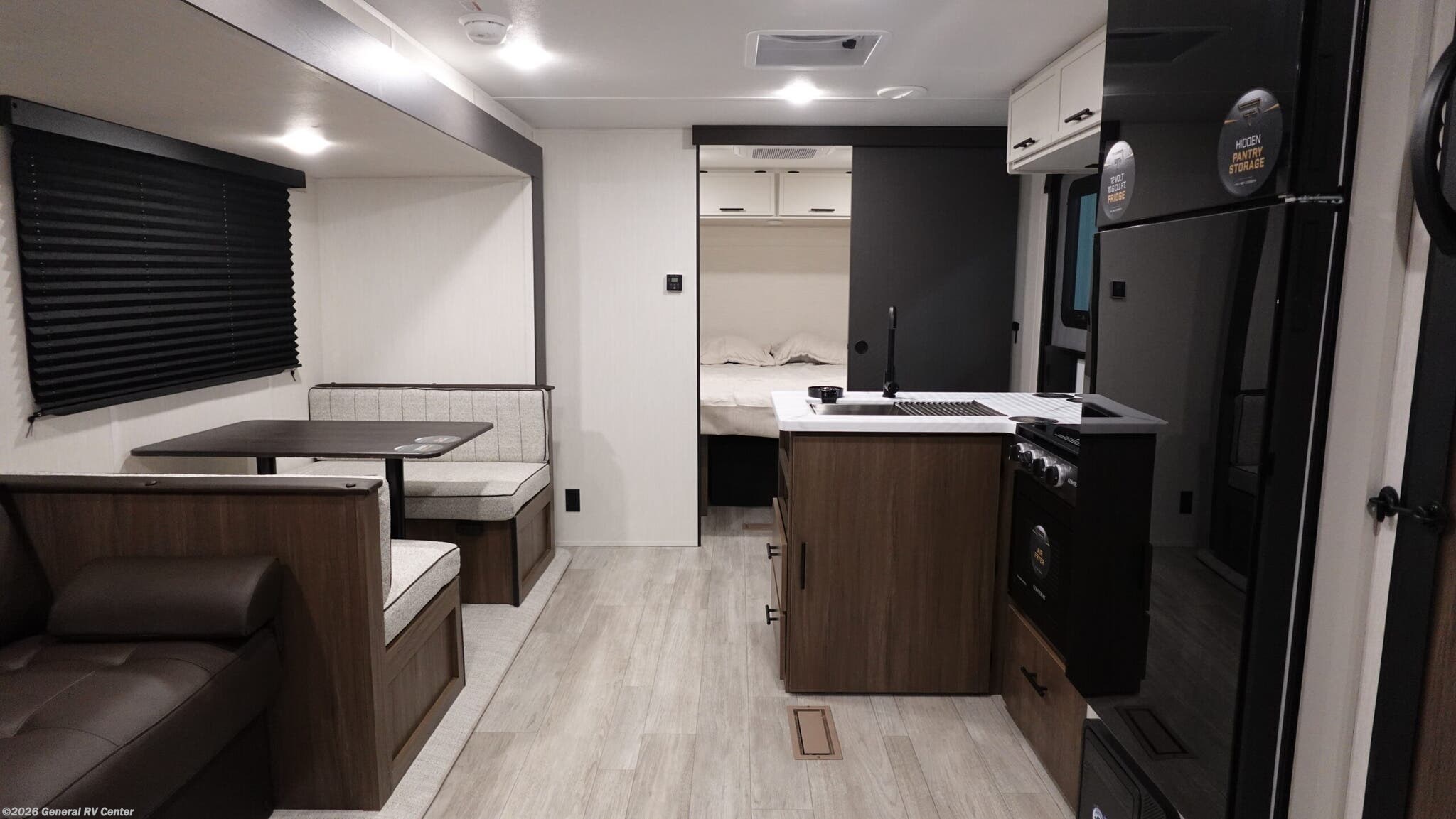 New 2026 Prime Time Avenger 26DBS available in Brownstown Township, Michigan