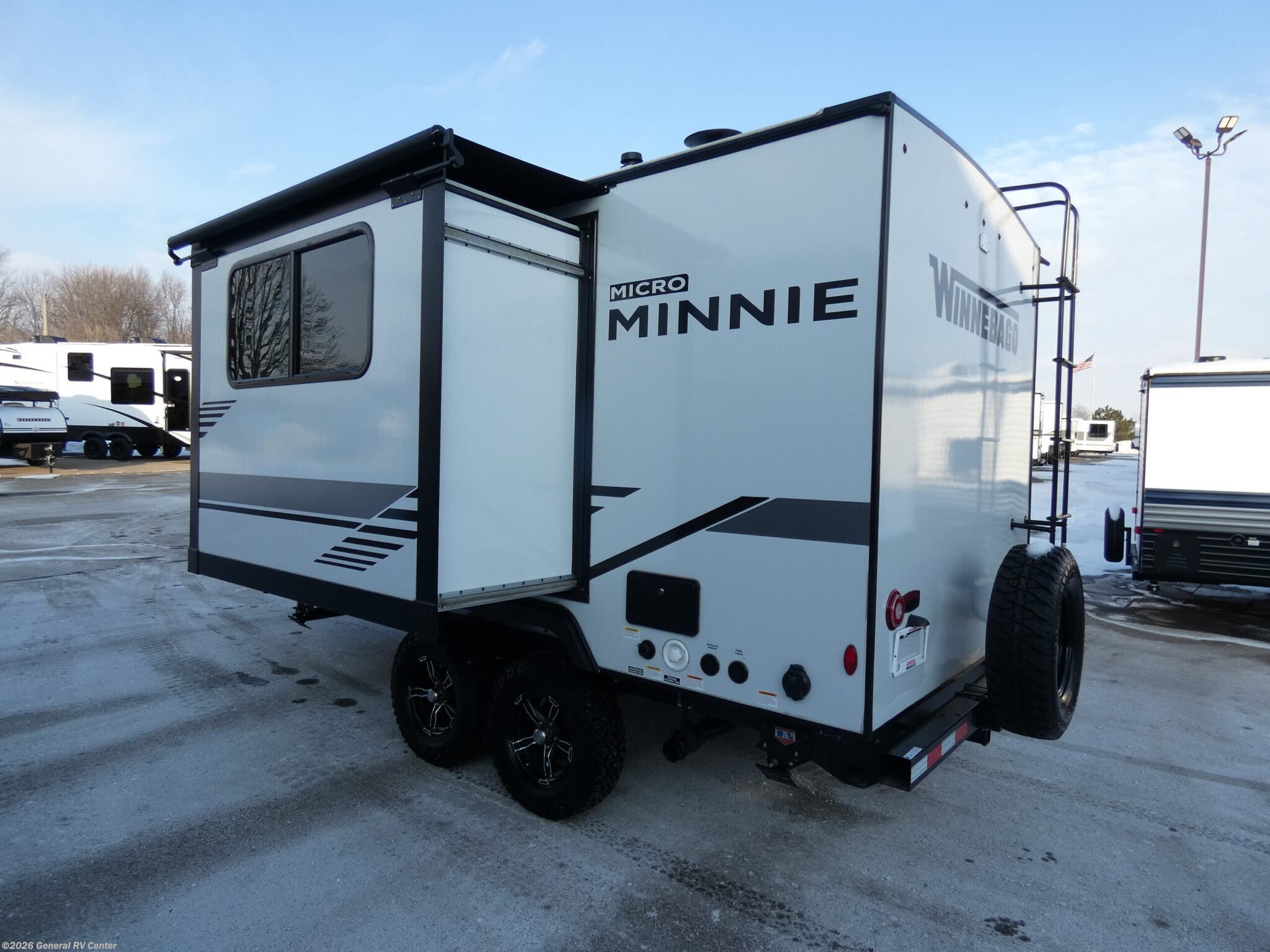 2022 Micro Minnie 1808FBS by Winnebago from General RV Center in Brownstown Township, Michigan
