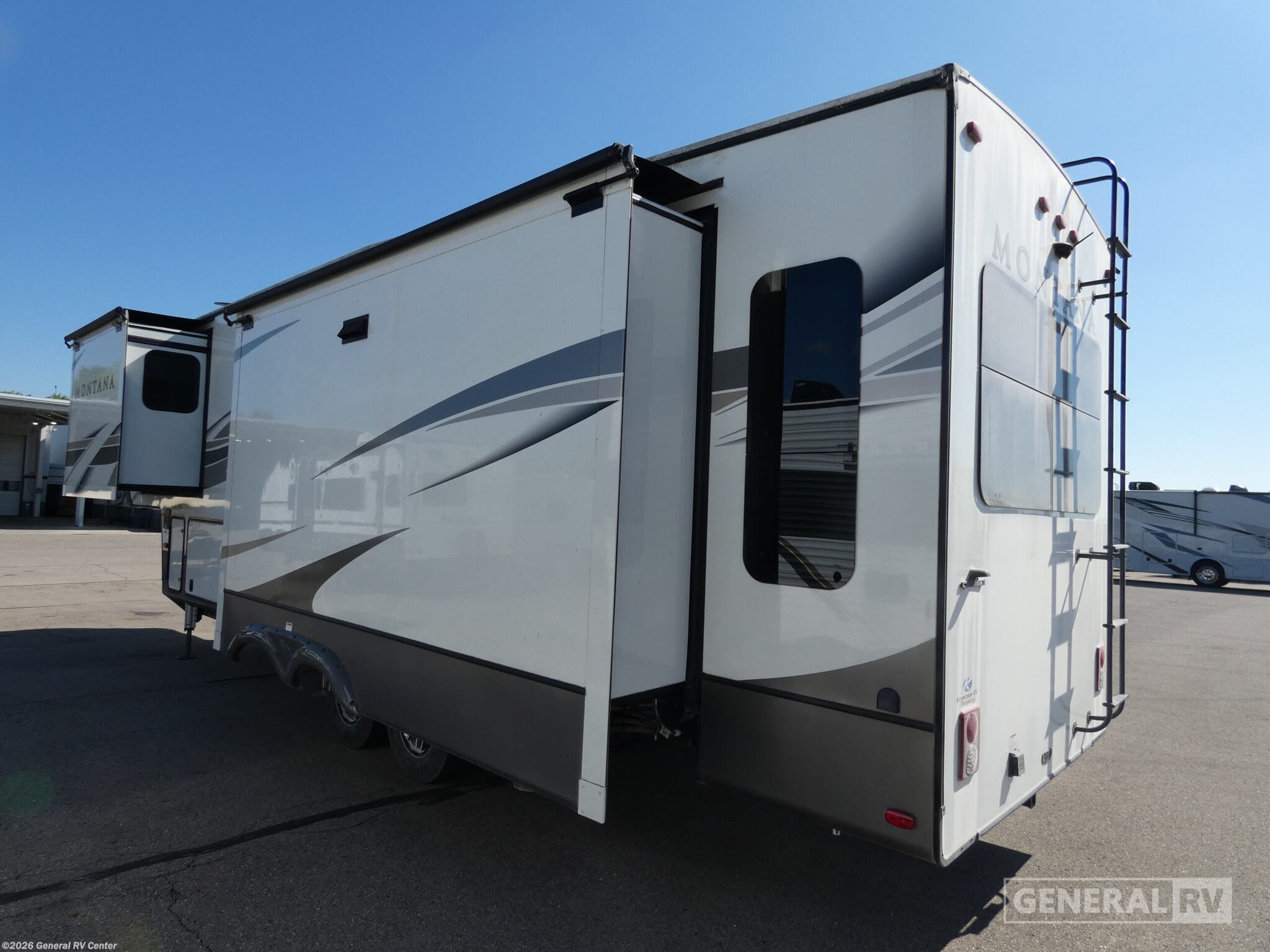 2020 Montana 3121RL by Keystone from General RV Center in Brownstown Township, Michigan