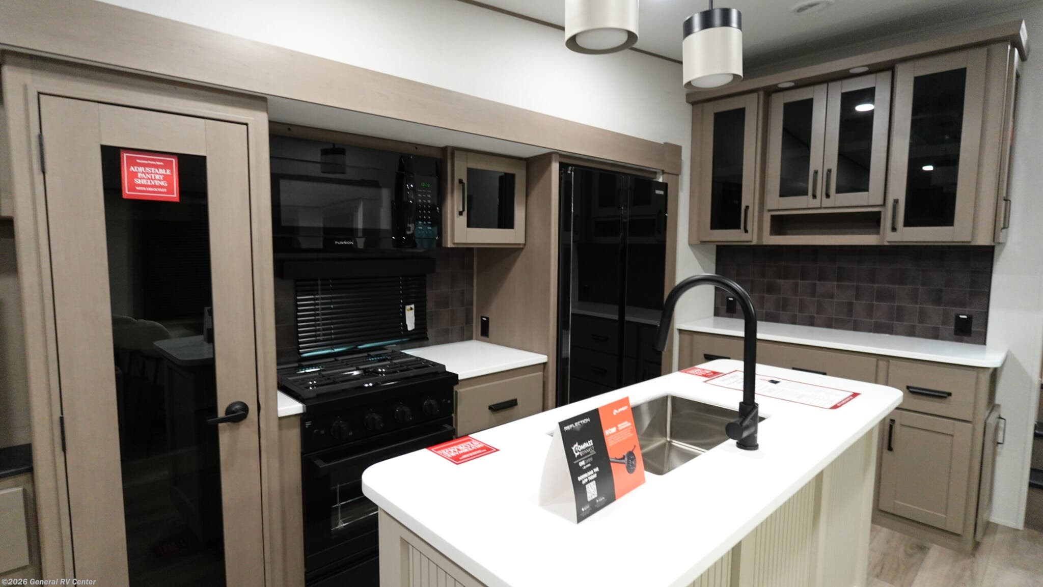 2026 Jayco Pinnacle 38FBRK - New Fifth Wheel For Sale by General RV Center in Brownstown Township, Michigan