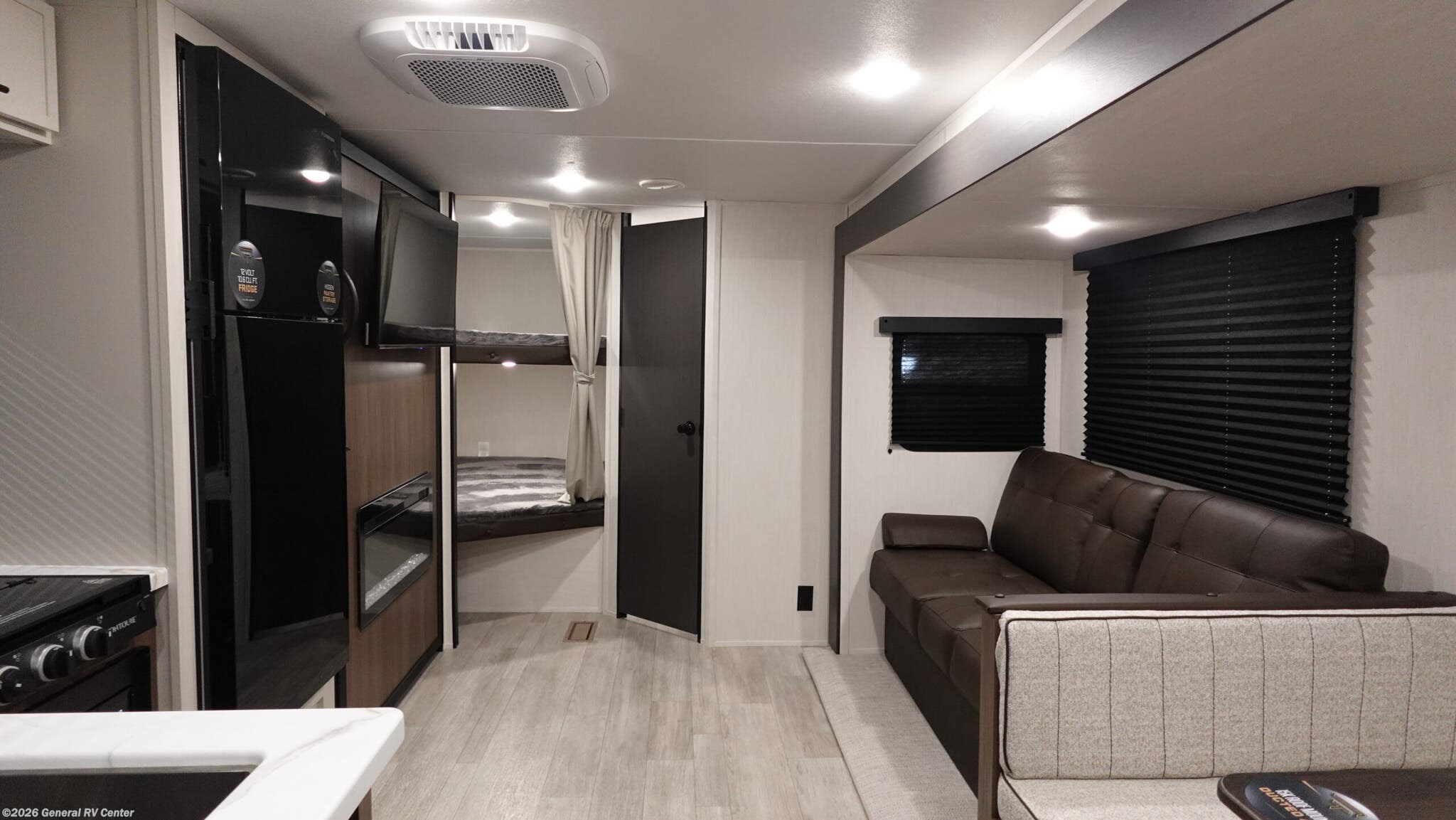 2026 Prime Time Avenger 26DBS - New Travel Trailer For Sale by General RV Center in Brownstown Township, Michigan