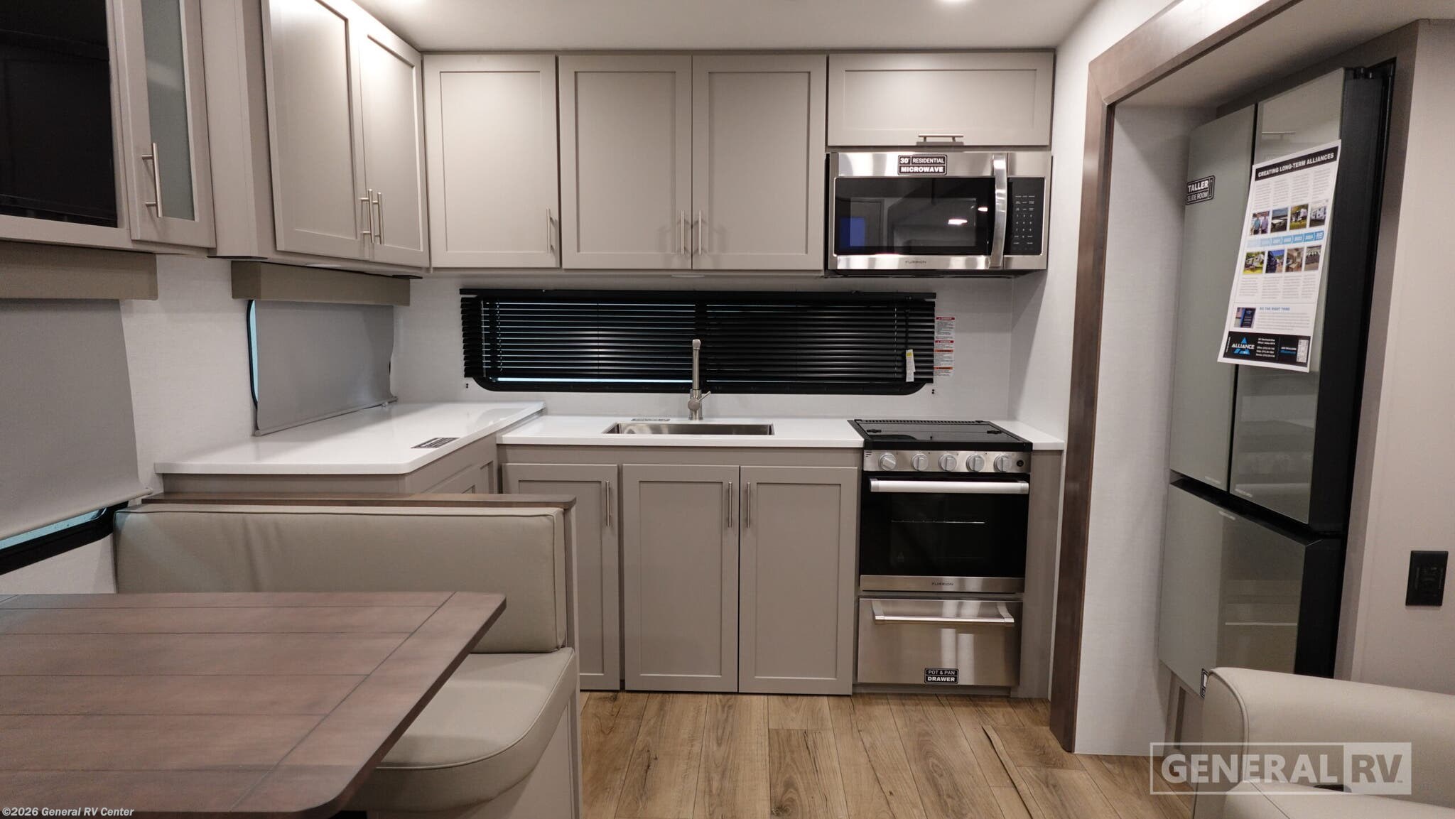 2026 Alliance RV Avenue 23ML - New Fifth Wheel For Sale by General RV Center in Brownstown Township, Michigan