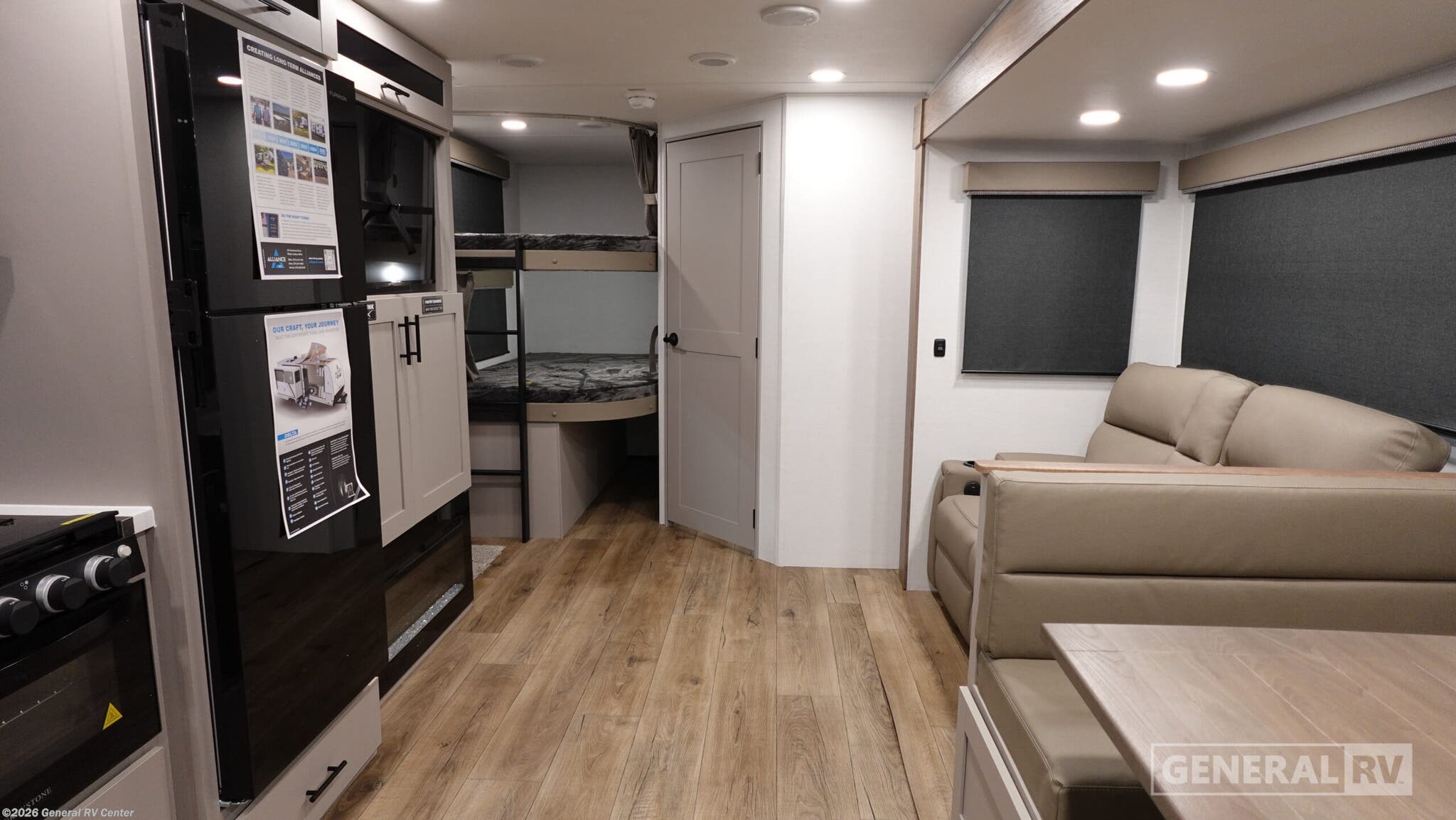 2026 Alliance RV Delta 281BH - New Travel Trailer For Sale by General RV Center in Brownstown Township, Michigan