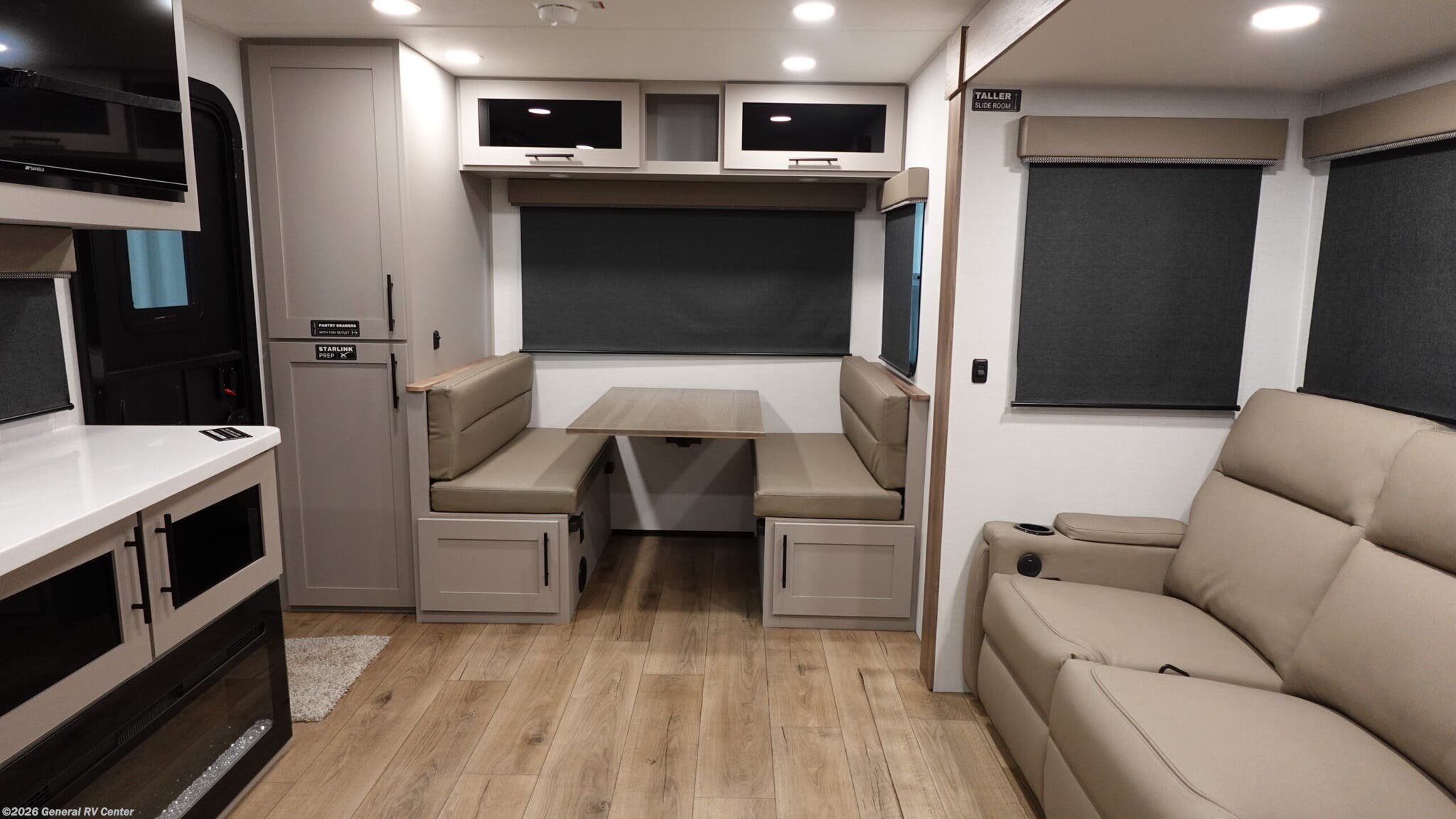 2026 Alliance RV Delta 252RL - New Travel Trailer For Sale by General RV Center in Brownstown Township, Michigan