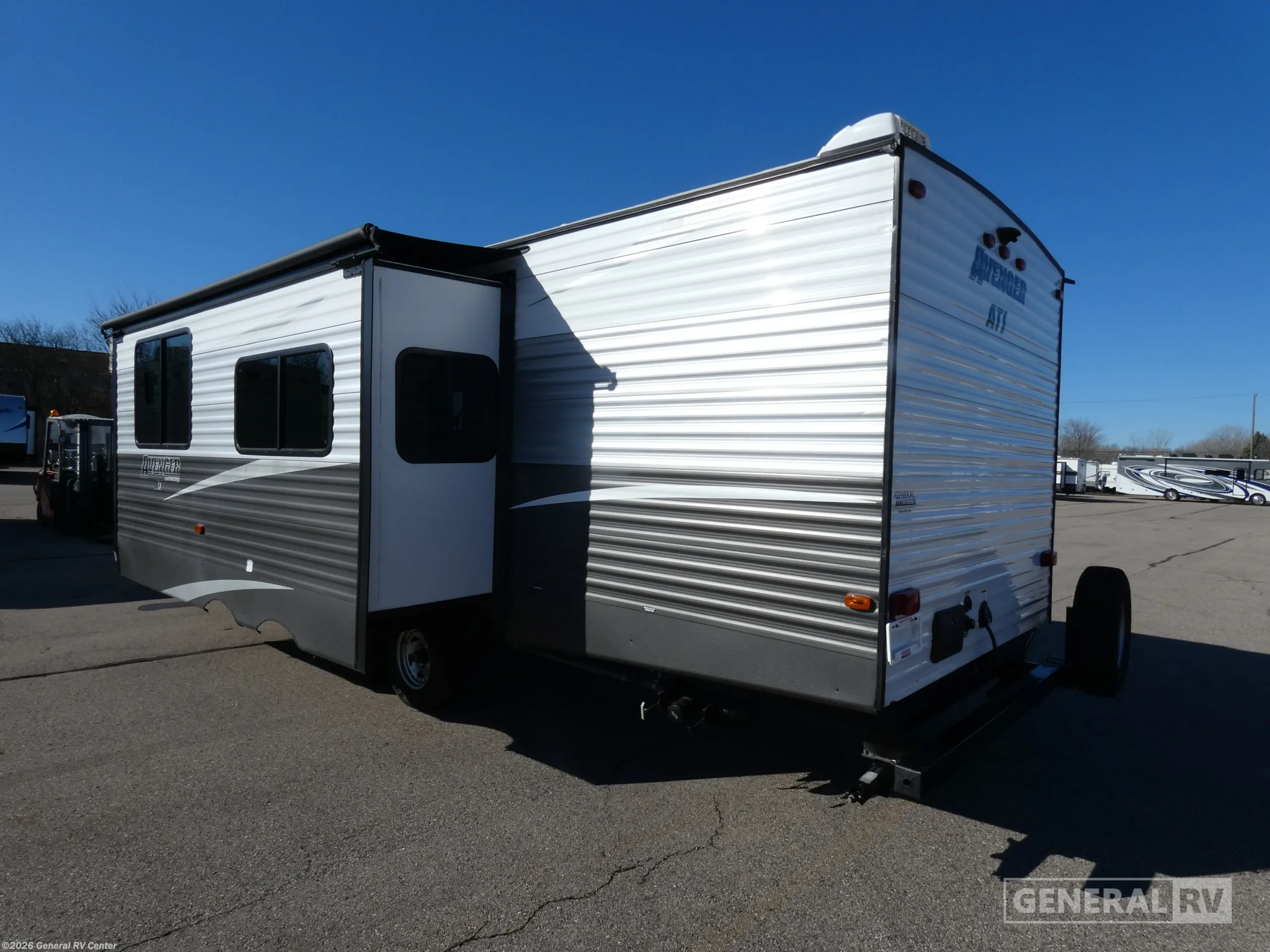 2018 Avenger ATI 27DBS by Prime Time from General RV Center in Brownstown Township, Michigan