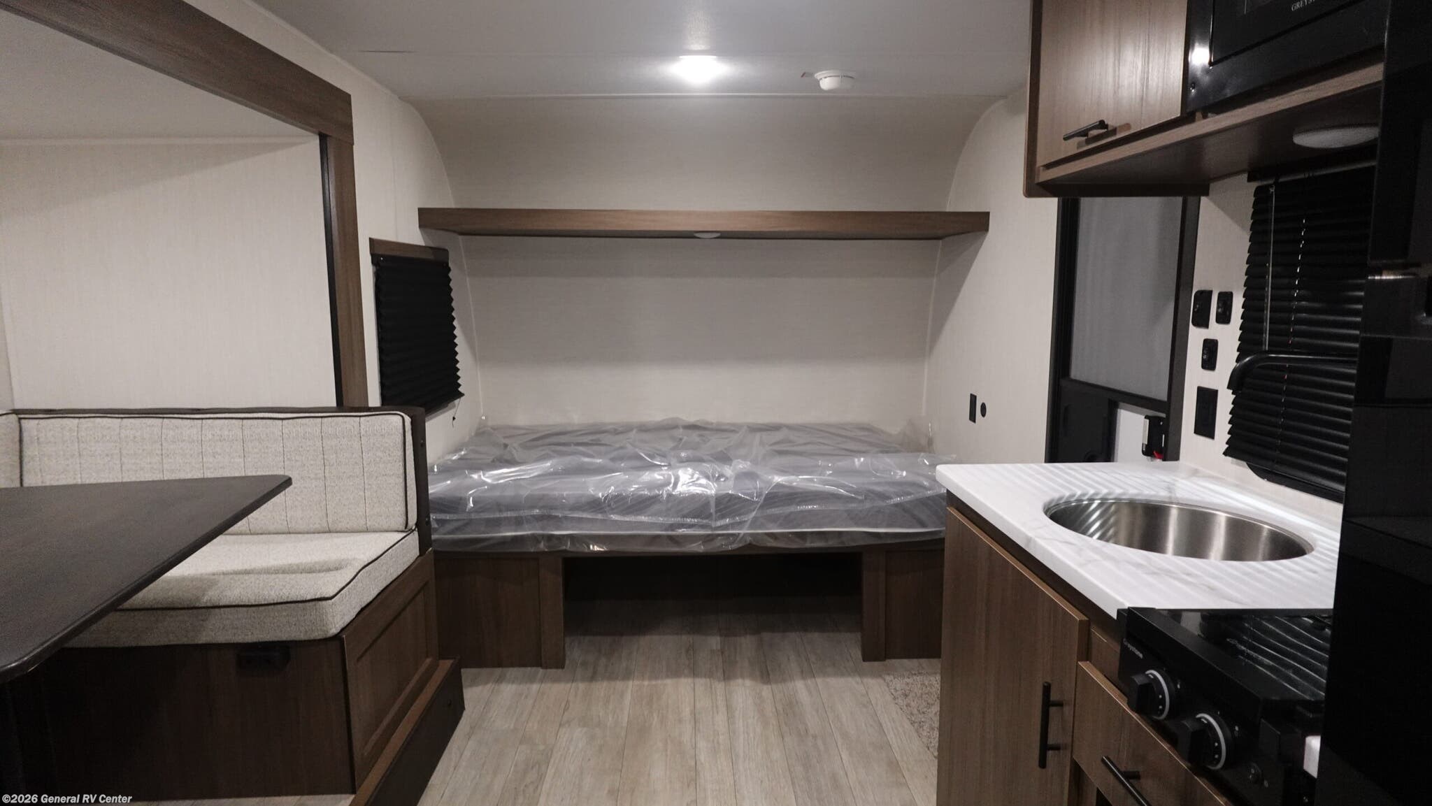 New 2026 Prime Time Avenger 18DBS available in Brownstown Township, Michigan