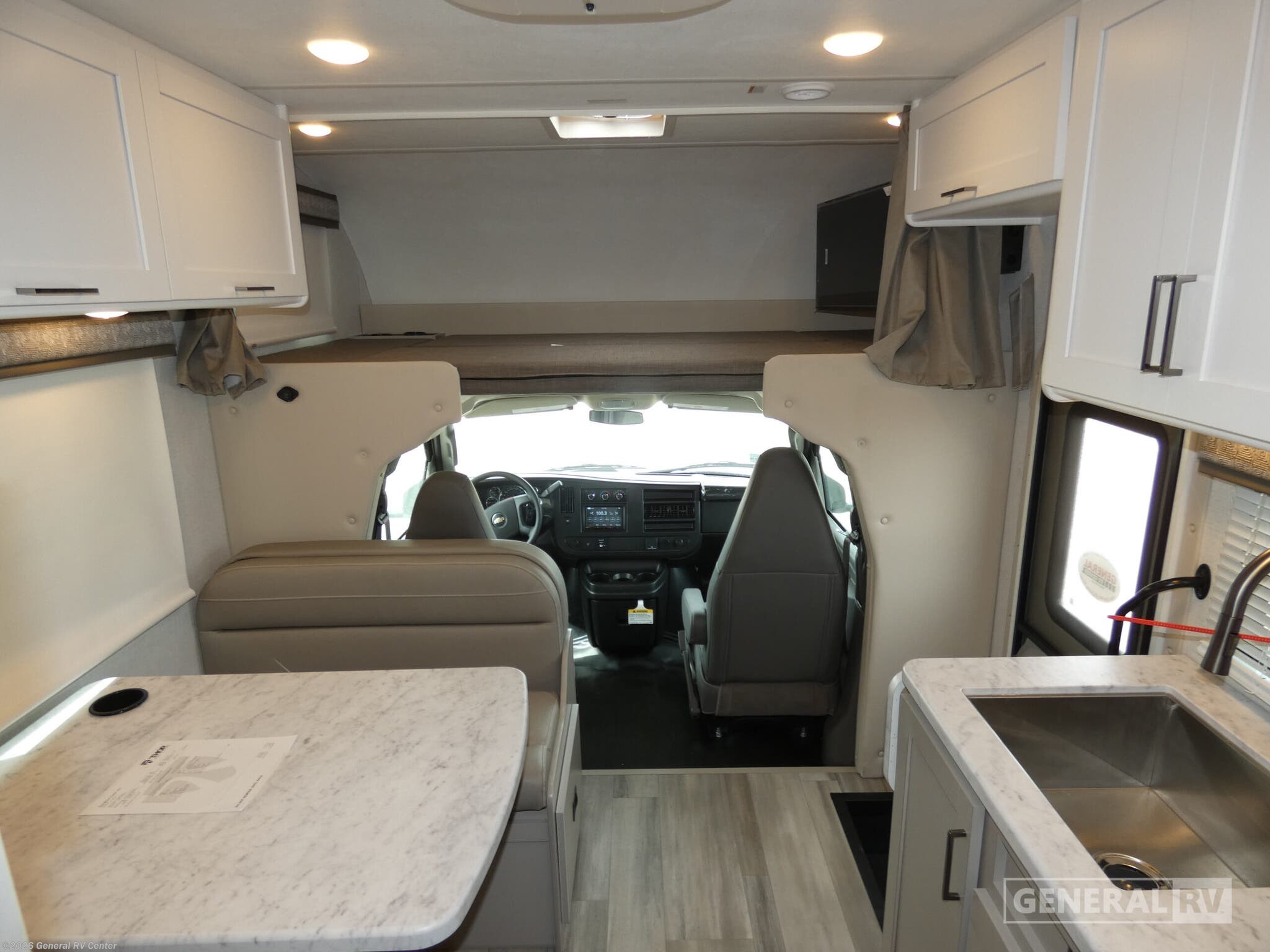 New 2026 Thor Motor Coach Pasadena SZ22 Chevy available in Brownstown Township, Michigan