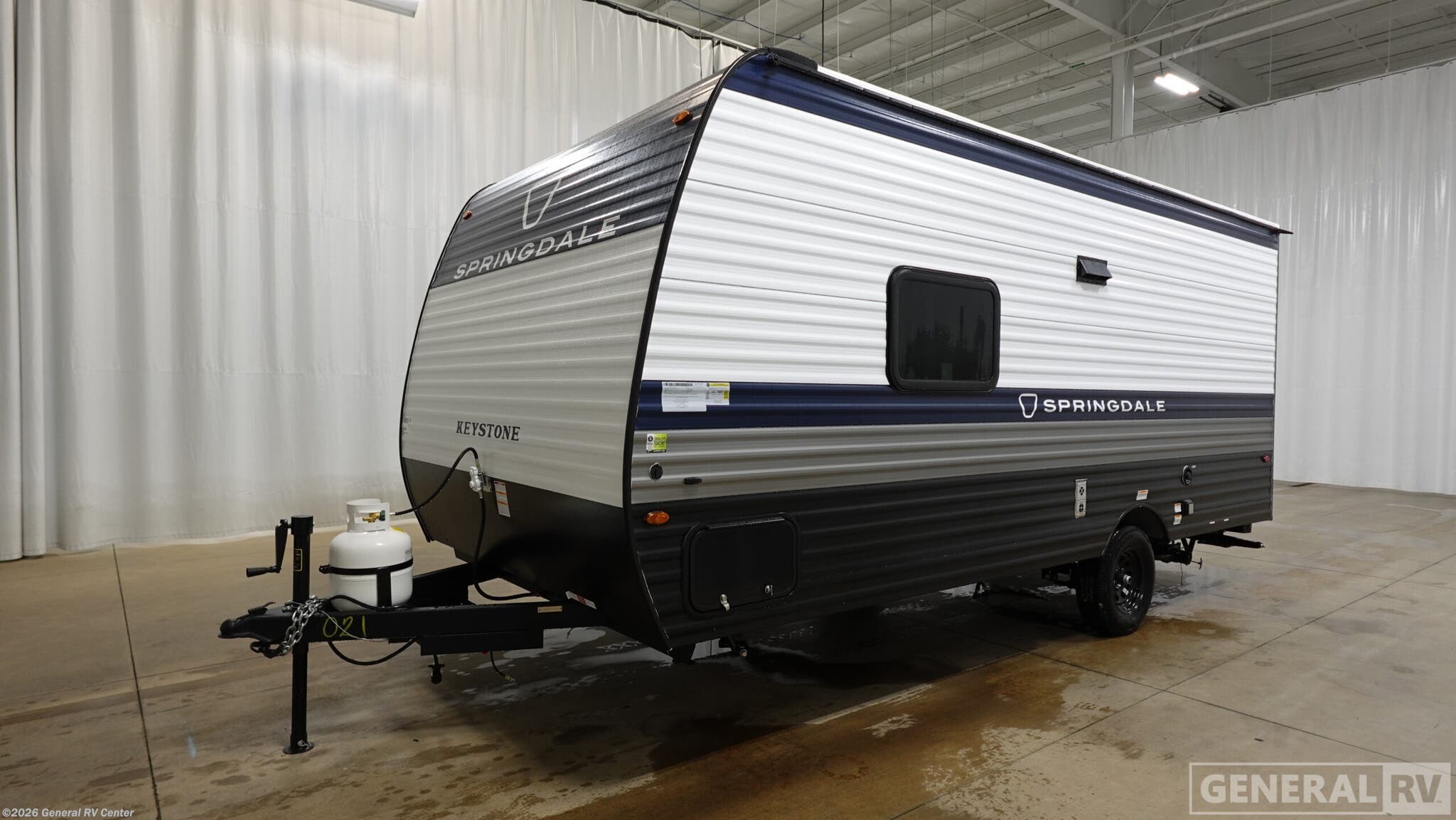 2026 Keystone Springdale 1700FQ - New Travel Trailer For Sale by General RV Center in Brownstown Township, Michigan