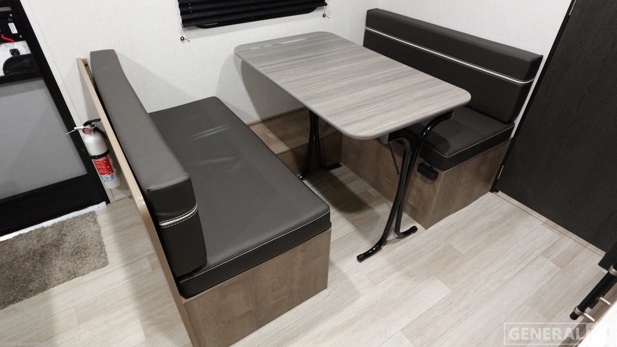 New 2026 Keystone Springdale 1700FQ available in Brownstown Township, Michigan