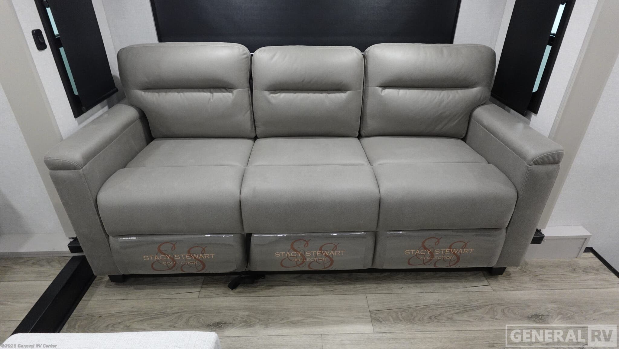 New 2026 Jayco North Point 382FLRB available in Brownstown Township, Michigan