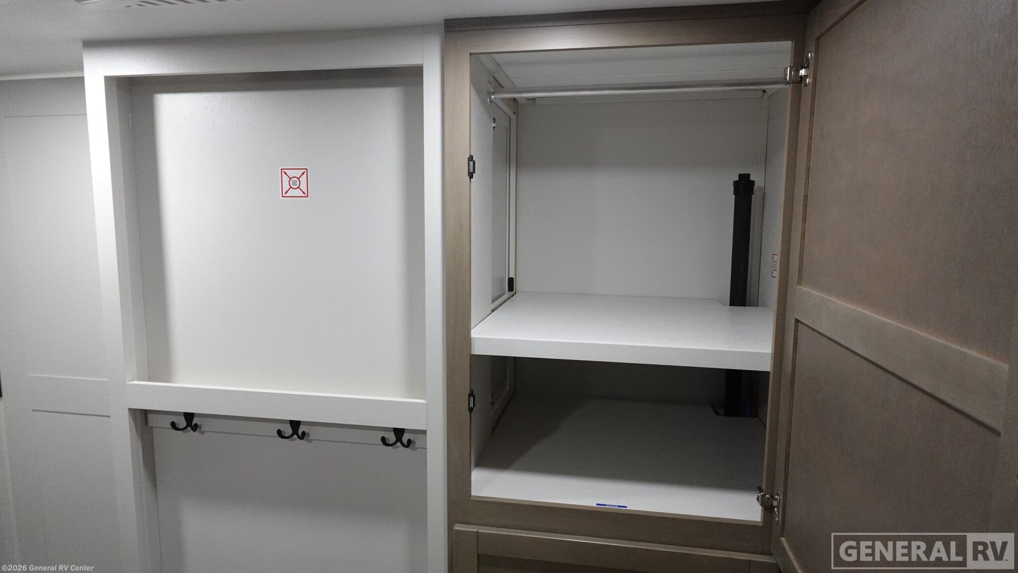 New 2026 Jayco Eagle HT 31QCD available in Brownstown Township, Michigan