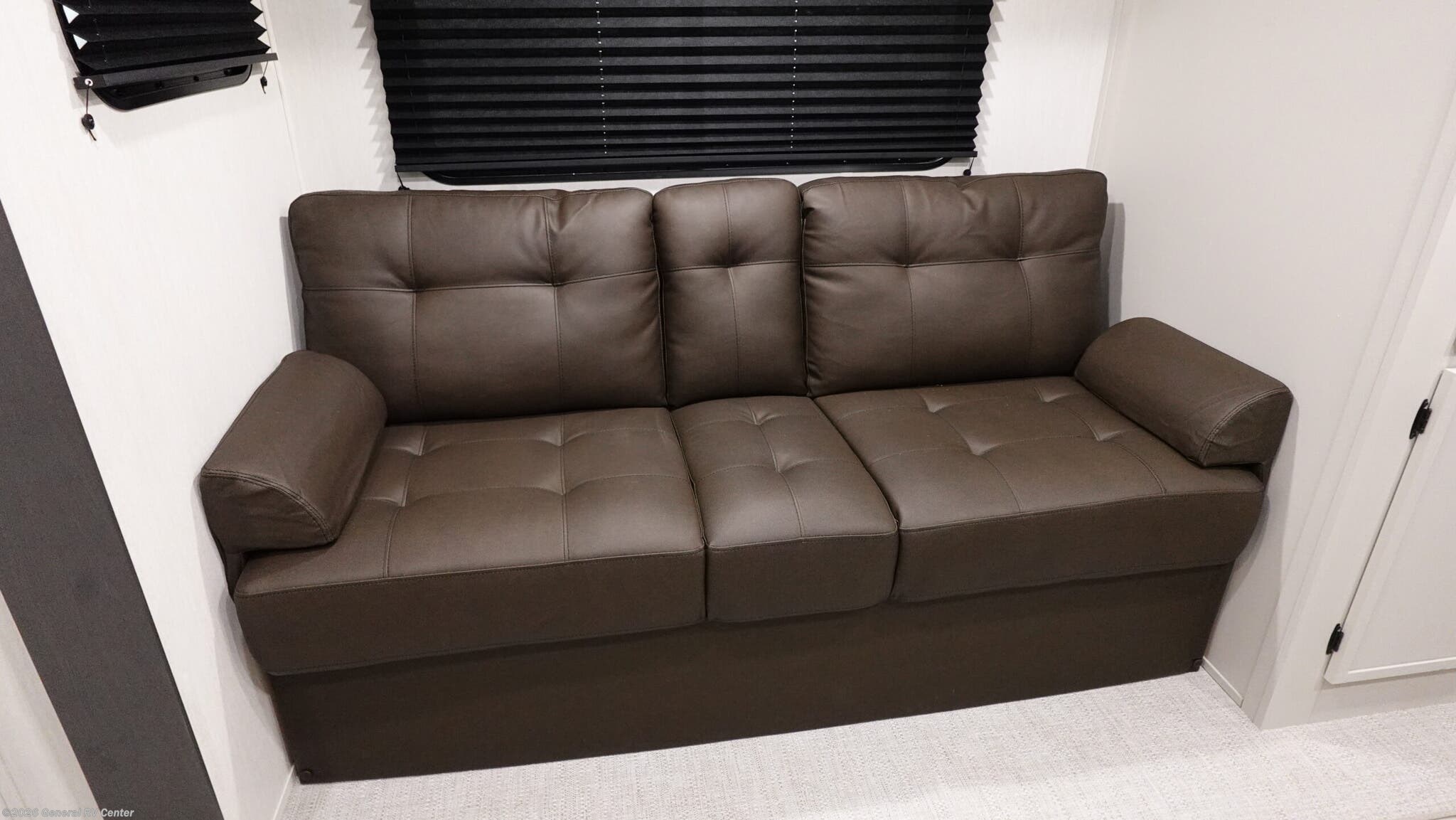 New 2026 Prime Time Avenger 25MKO available in Brownstown Township, Michigan