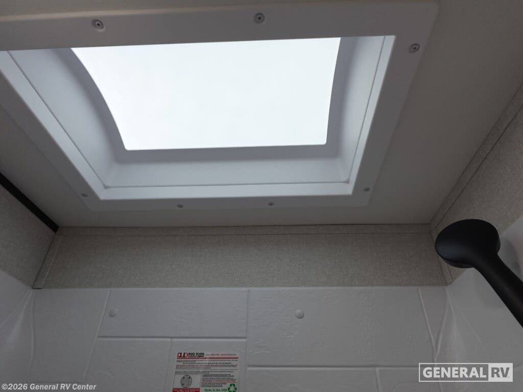 New 2026 Jayco Flight 210QB available in Brownstown Township, Michigan