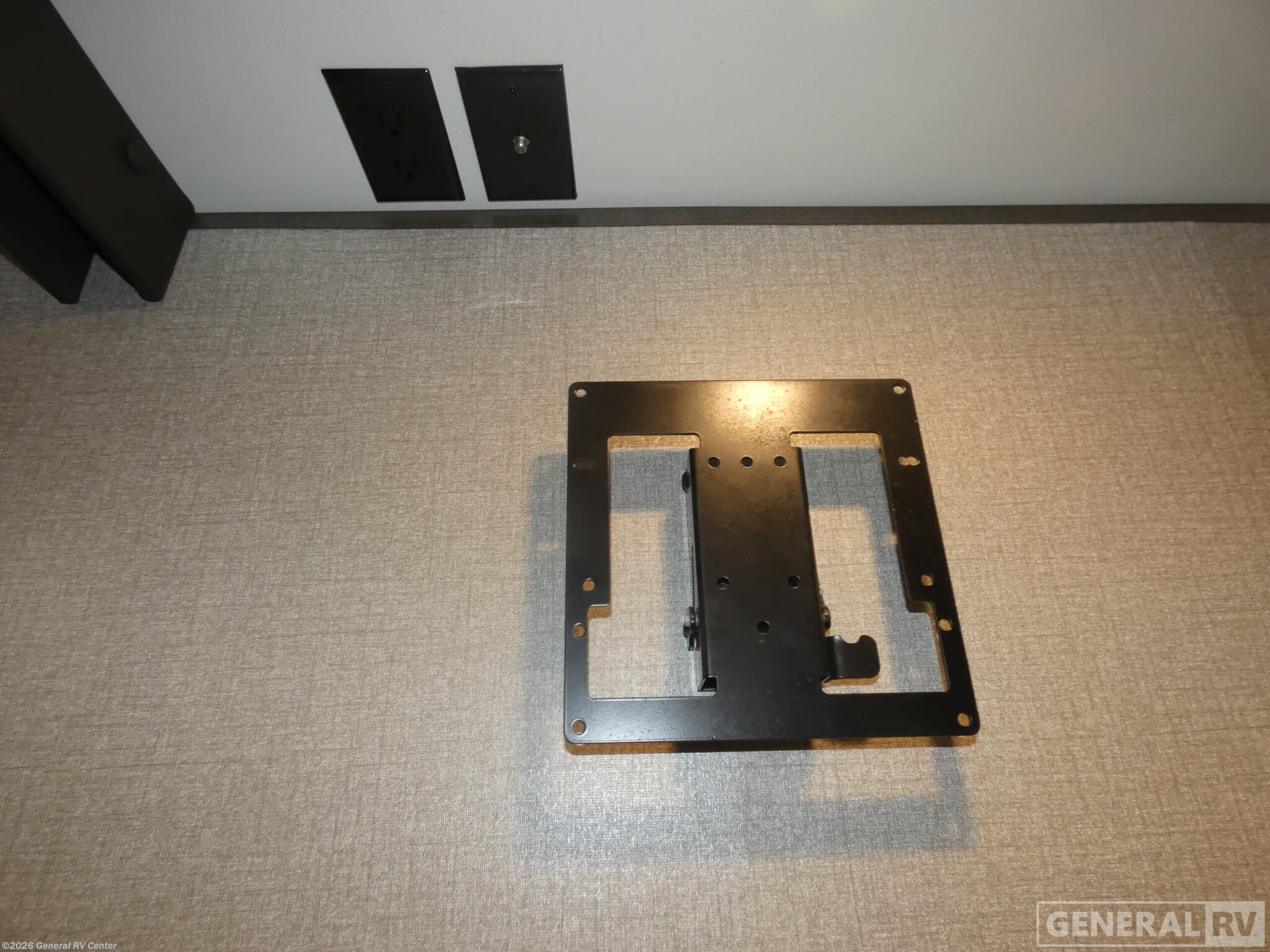 Used 2020 Jayco Jay Flight SLX 8 242BHS available in Brownstown Township, Michigan