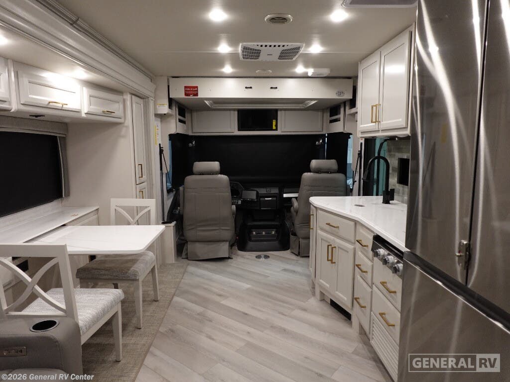 New 2026 Holiday Rambler Vacationer 33C available in Brownstown Township, Michigan