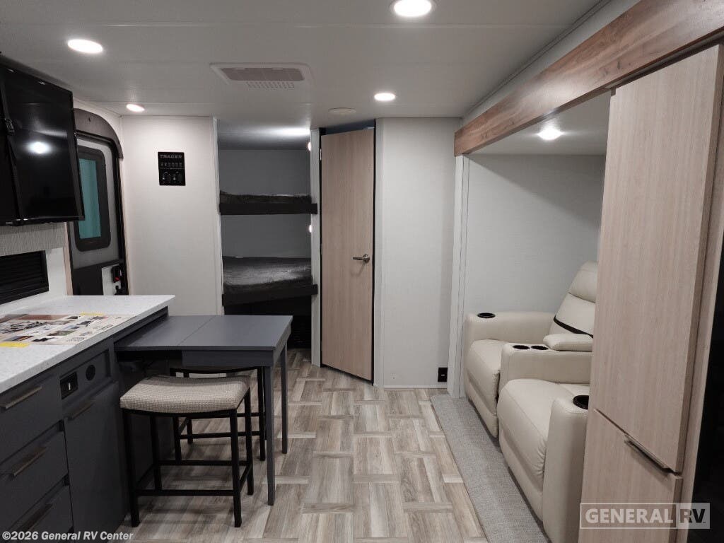 2025 Prime Time Tracer 250BH - New Travel Trailer For Sale by General RV Center in Brownstown Township, Michigan