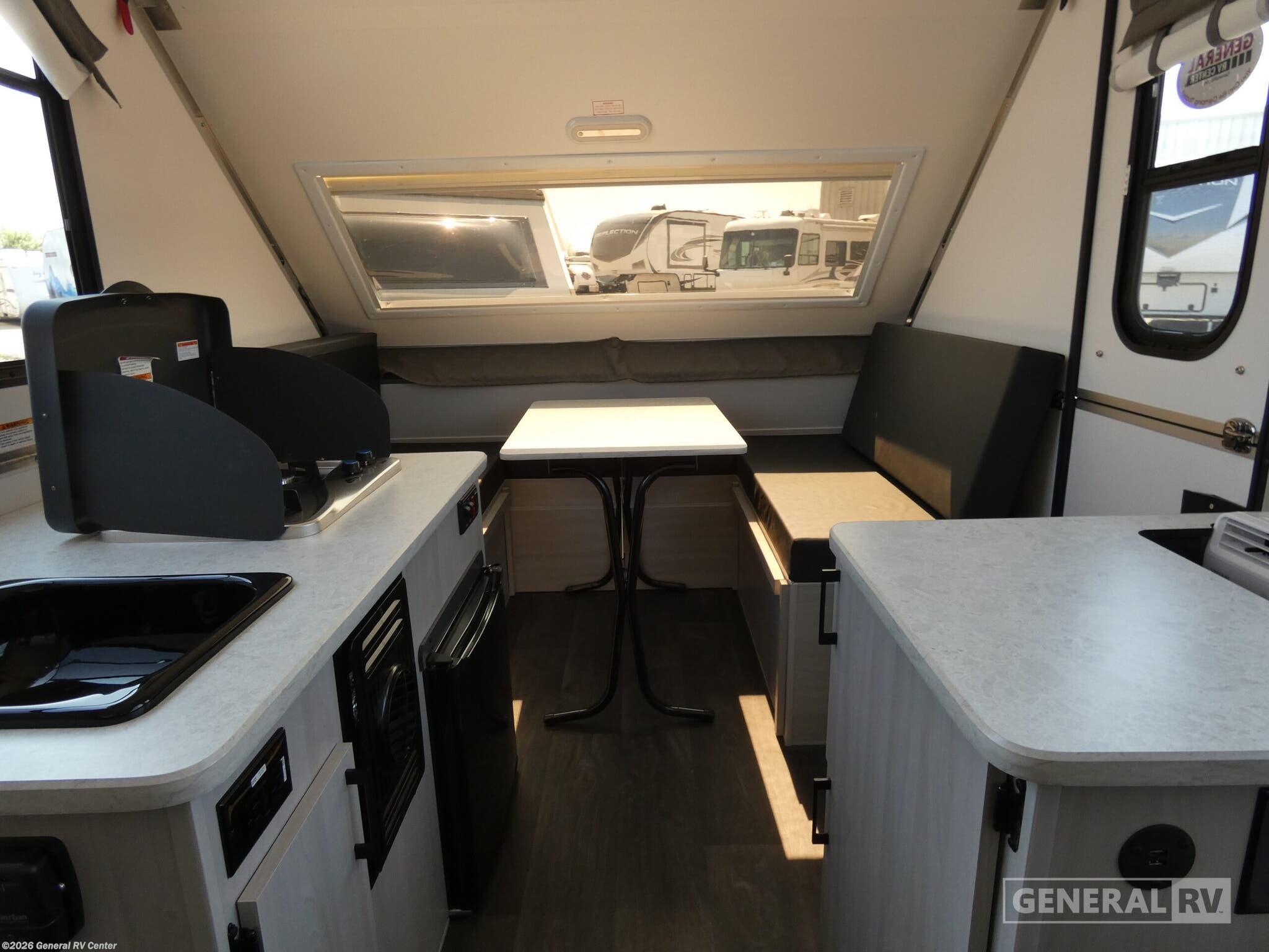 New 2026 Aliner Ranger 12 available in Brownstown Township, Michigan