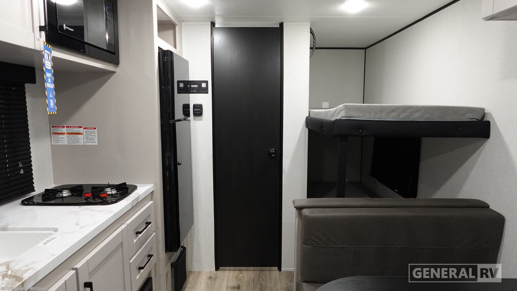 2026 Jayco Jay Feather Air SL 17BHSL - New Travel Trailer For Sale by General RV Center in Brownstown Township, Michigan